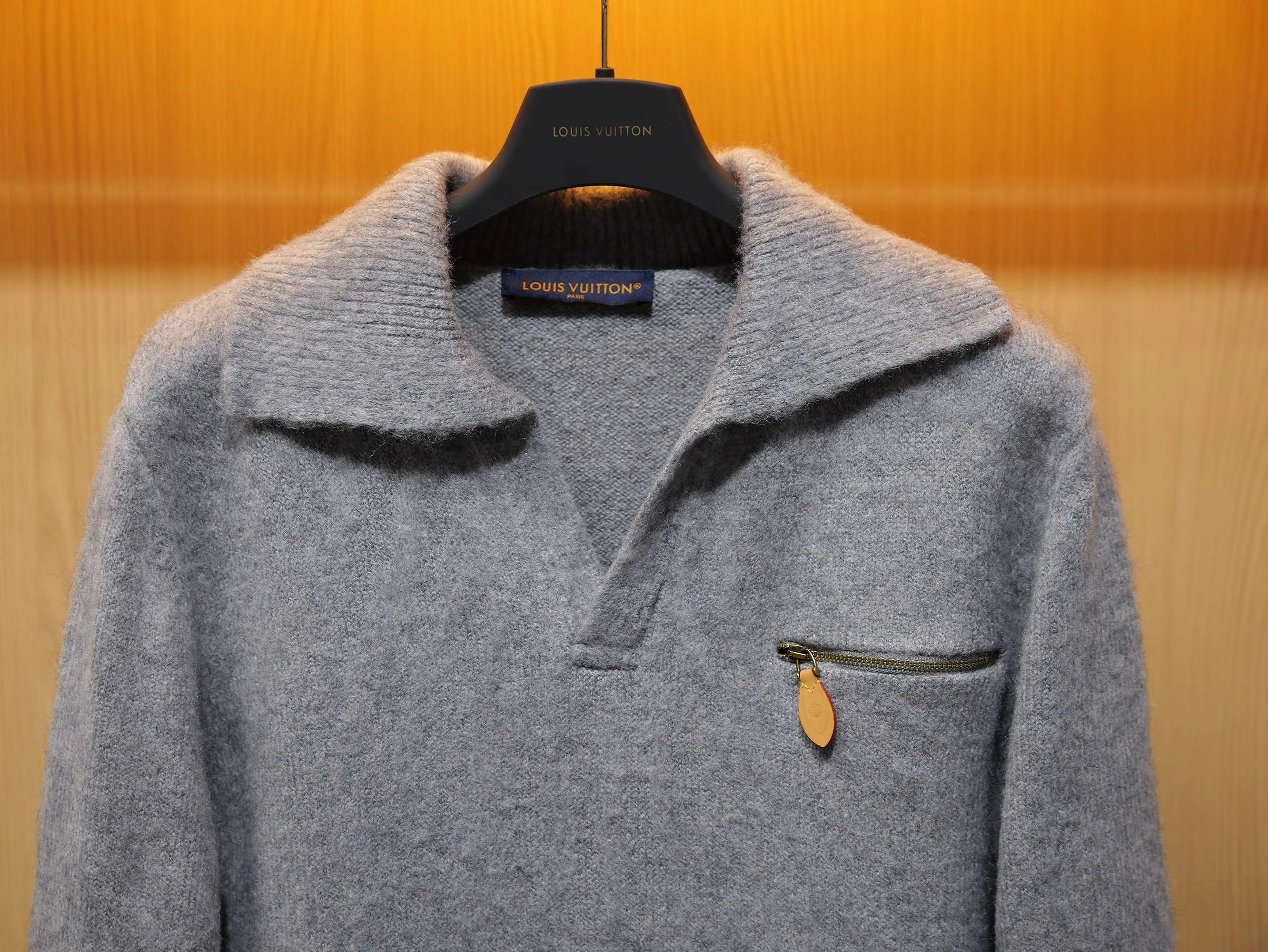 Men's Jumpers And Sweaters LOUIS VUITTON 18179192