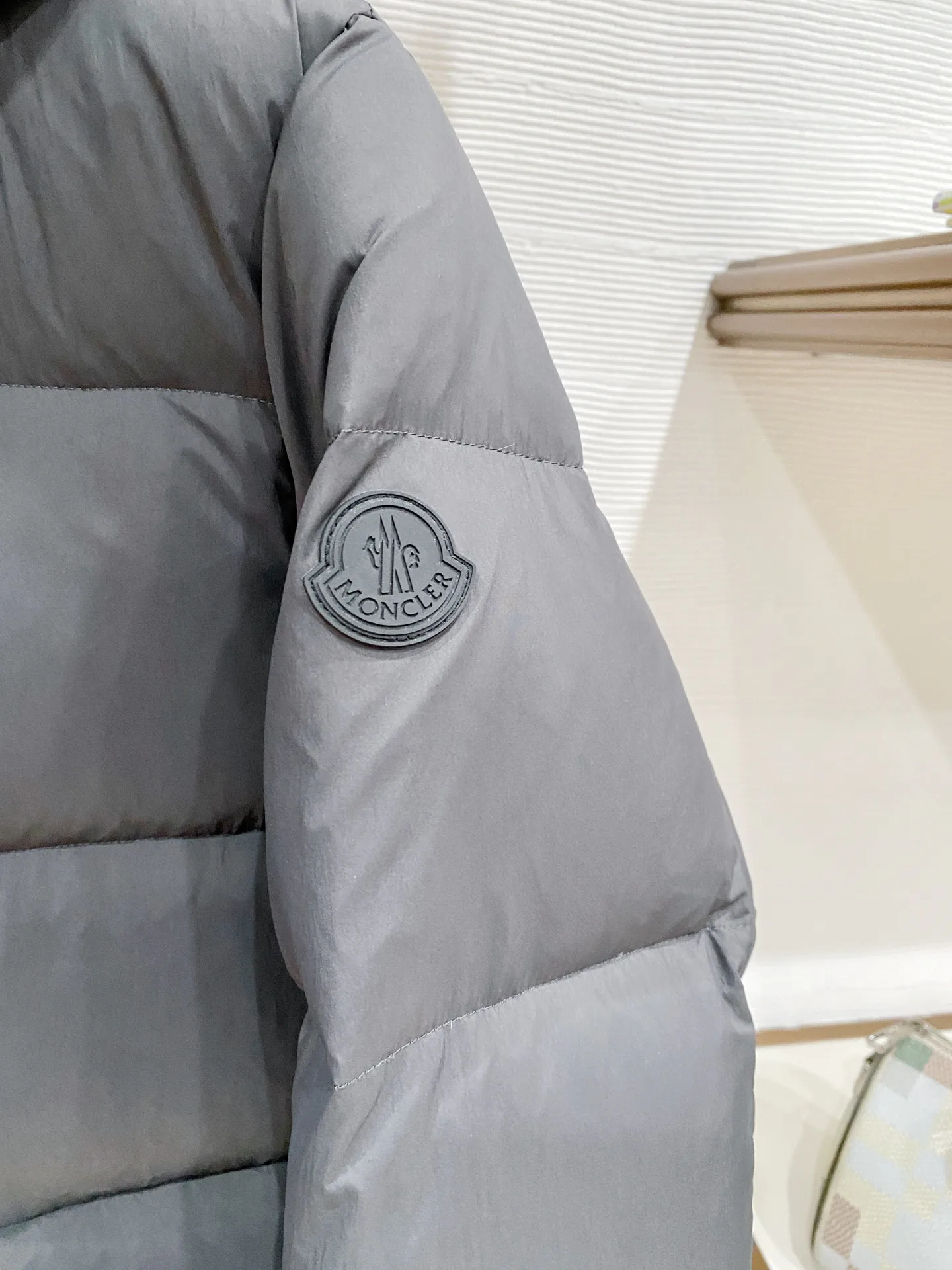 Куртки И Пуховики Мужские Moncler 18645486