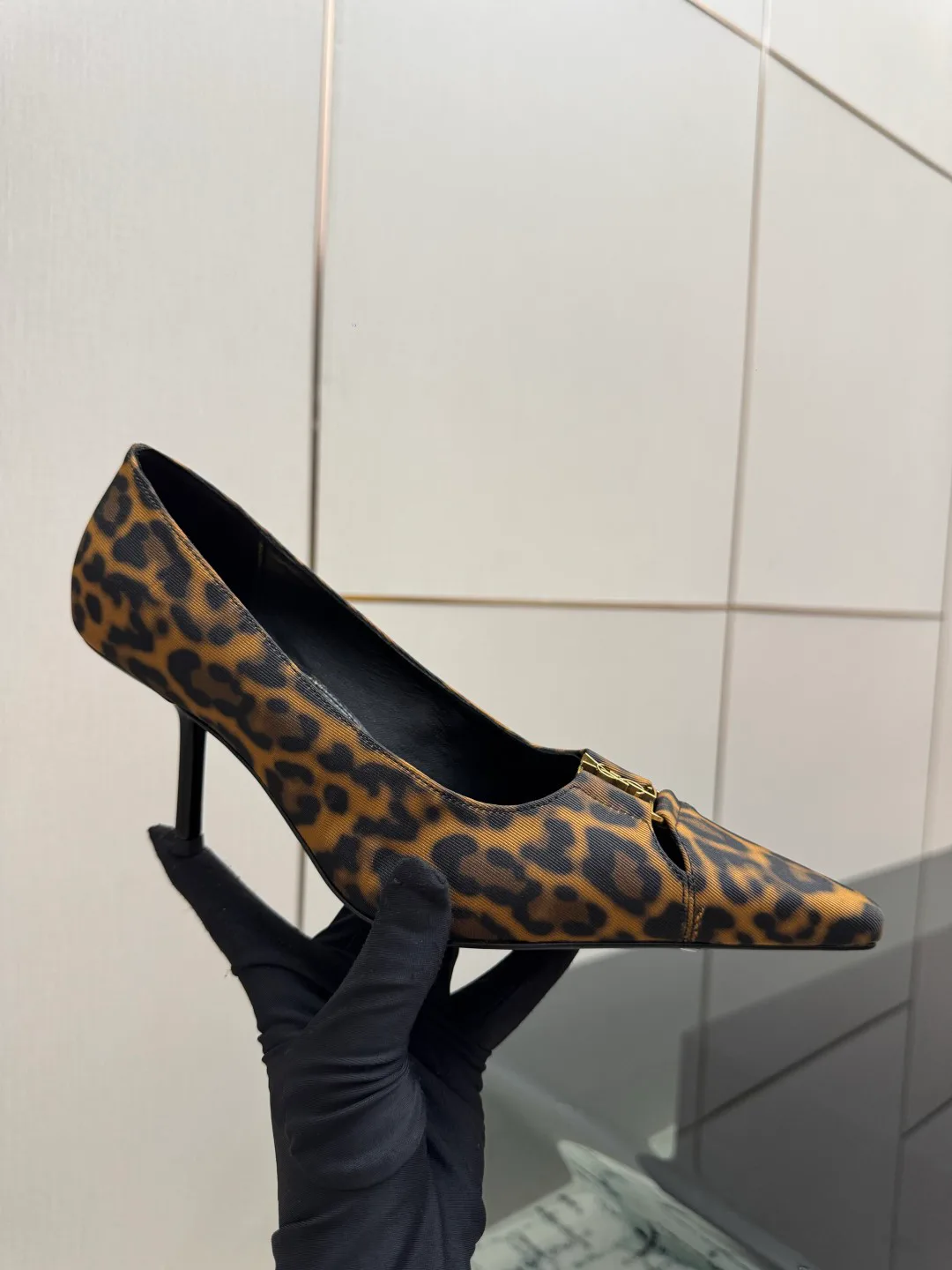 Women's Heels SAINT LAURENT 18237778