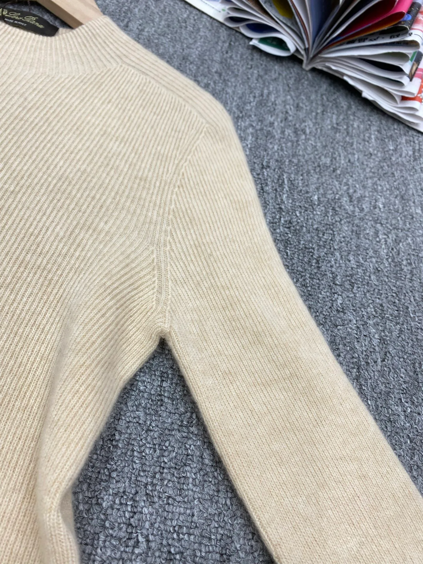Джемперы И Свитеры Женские Loro Piana 18668217