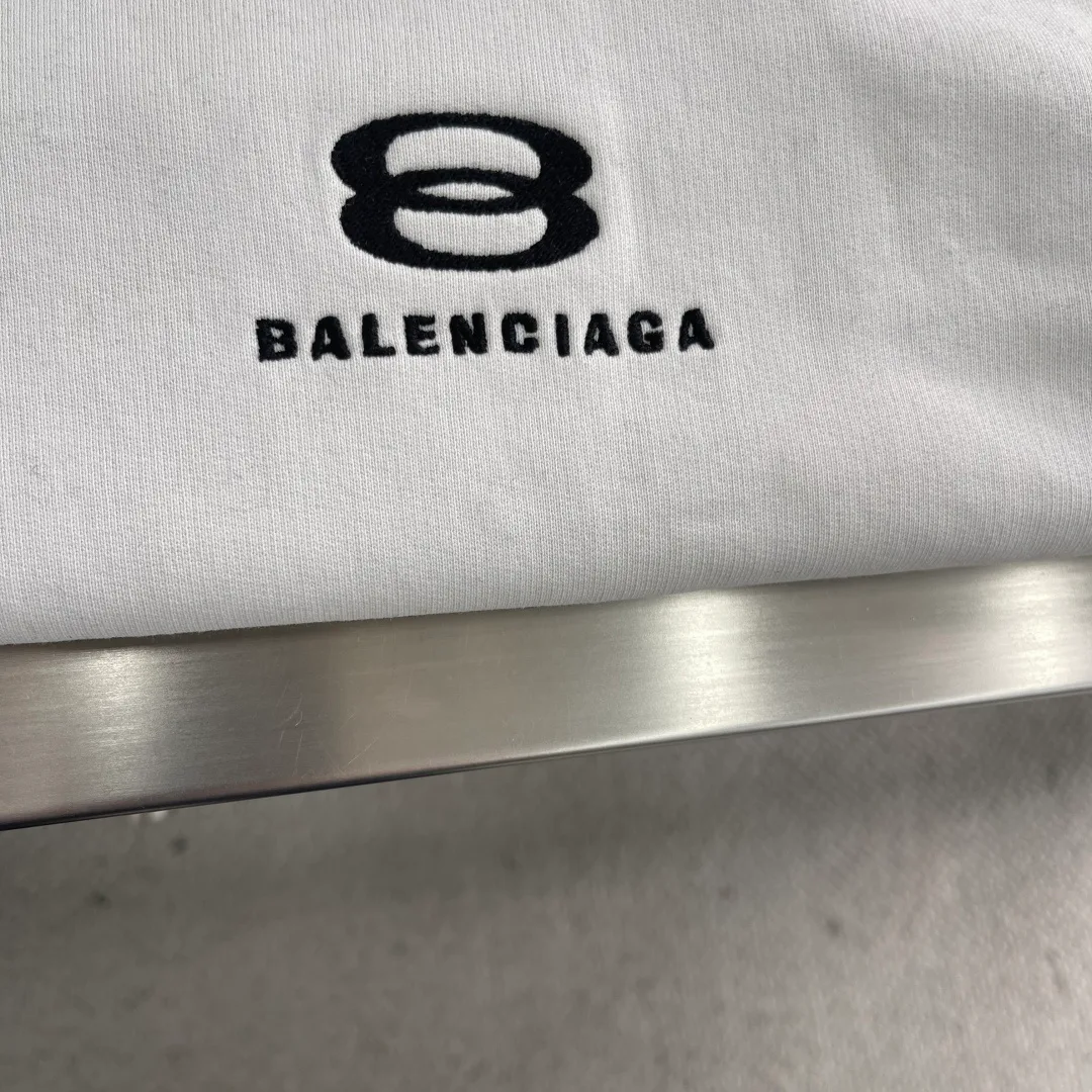 Men's Sweatshirts And Hoodies BALENCIAGA 18320150