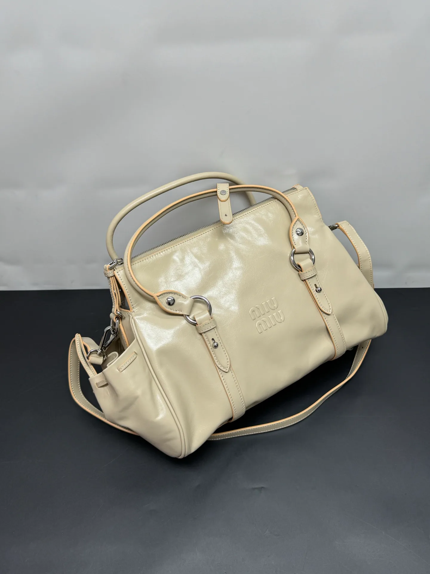 Women's Classic Handbags MIU MIU 18221851