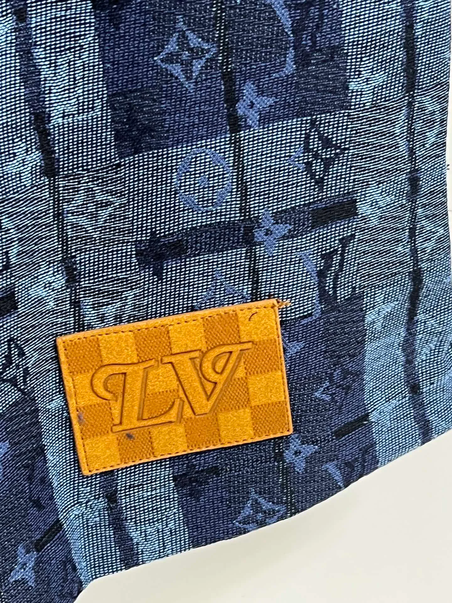 Men's Shirts LOUIS VUITTON 17950295