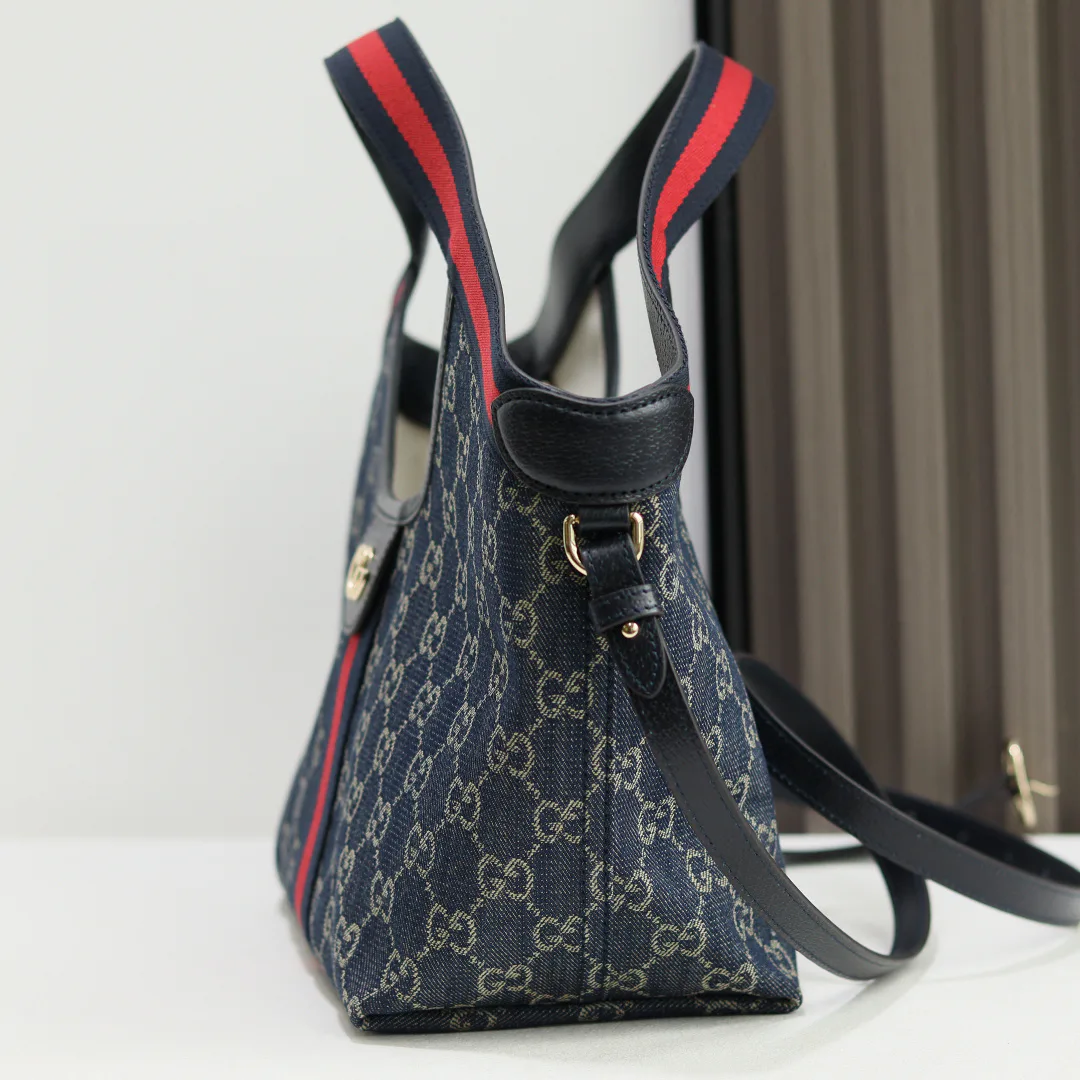 Women's Classic Handbags GUCCI 18262377