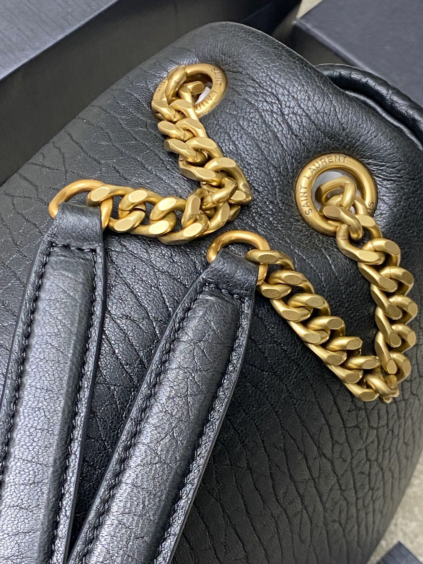 Women's Classic Handbags SAINT LAURENT 17850945