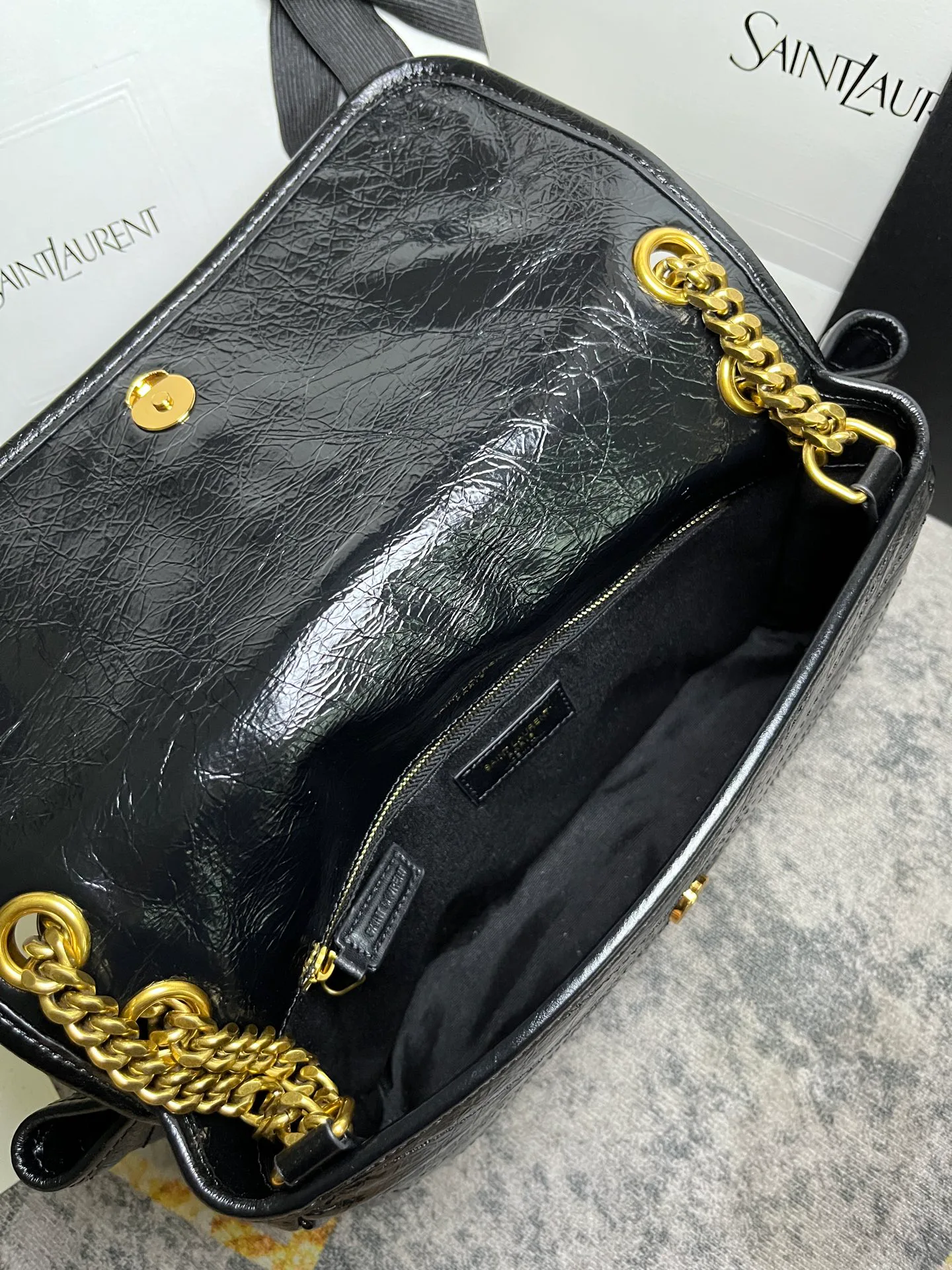 Классические Сумки Женские Saint Laurent 18610984
