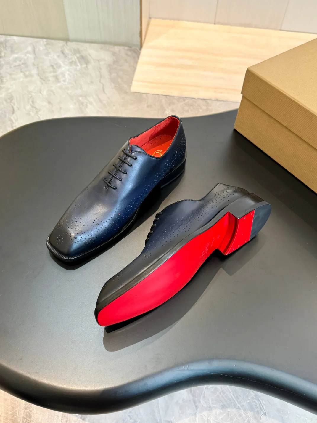 Men's Loafers And Dress Shoes CHRISTIAN LOUBOUTIN 18017885