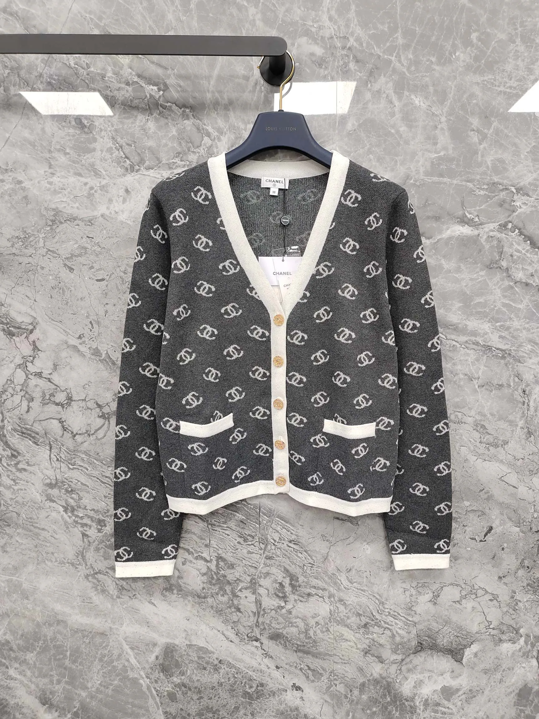 Women's Jumpers And Sweaters CHANEL 17954420