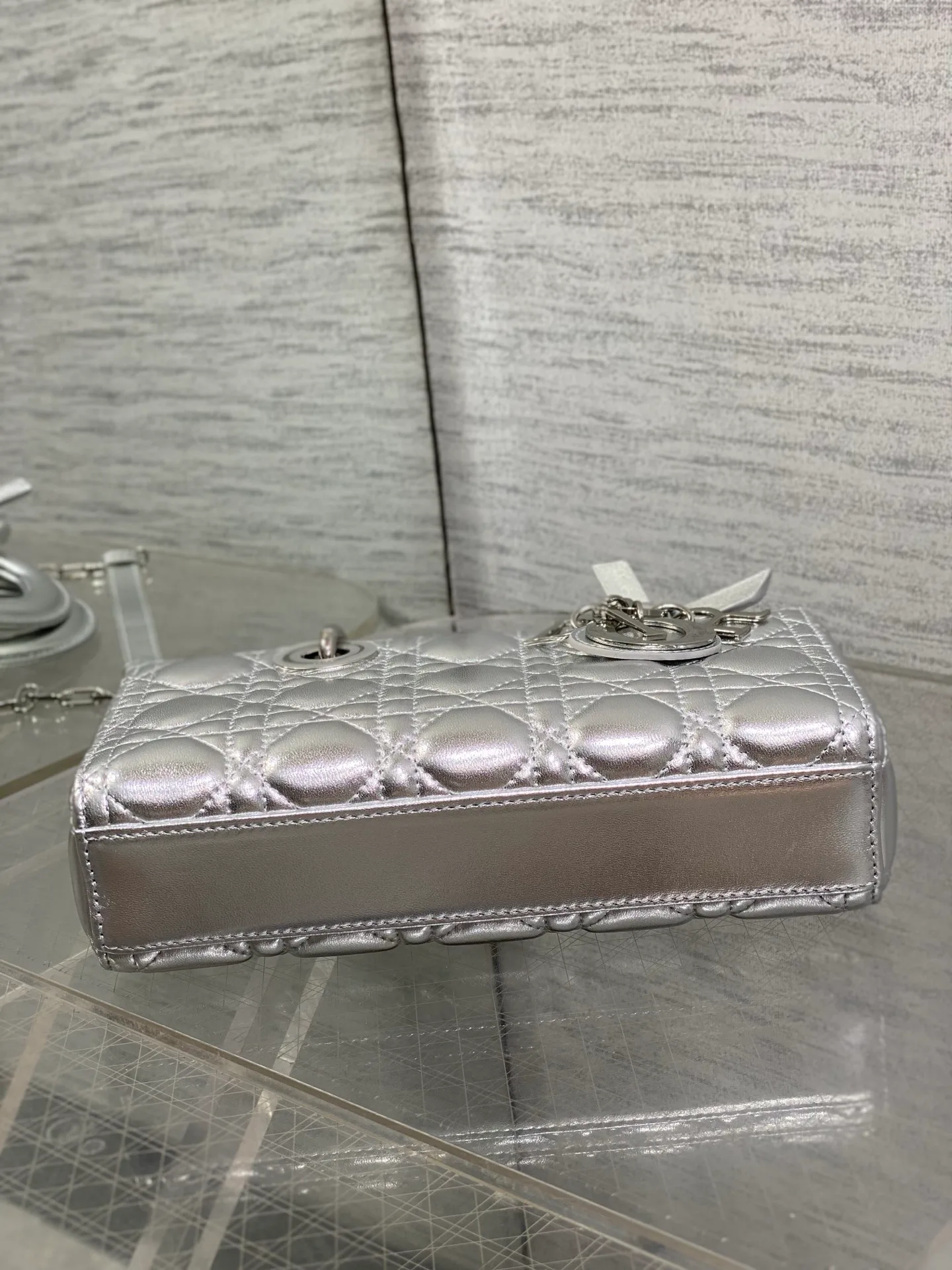 Women's Classic Handbags CHRISTIAN DIOR 17601493