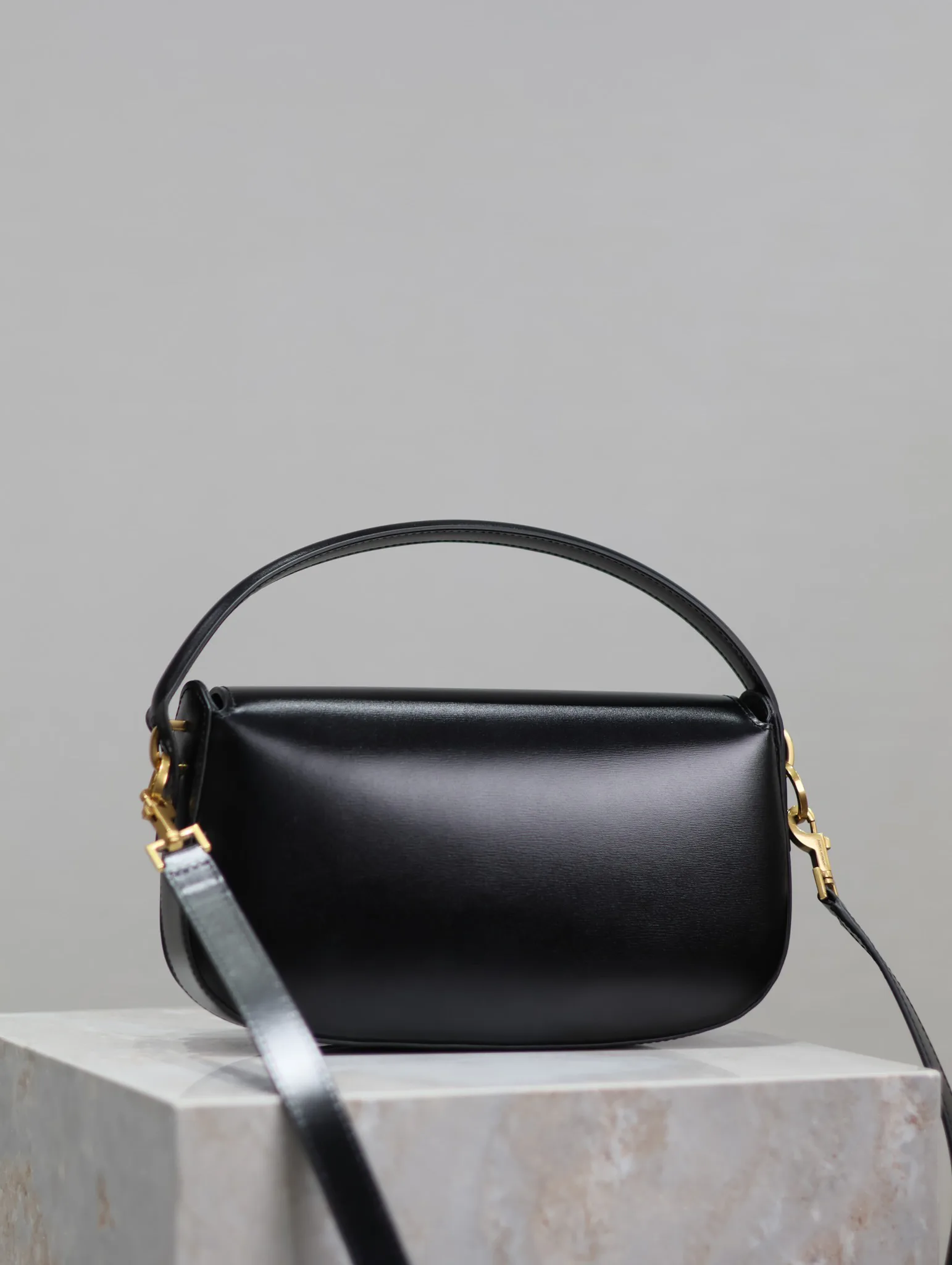 Women's Classic Handbags SAINT LAURENT 17320741