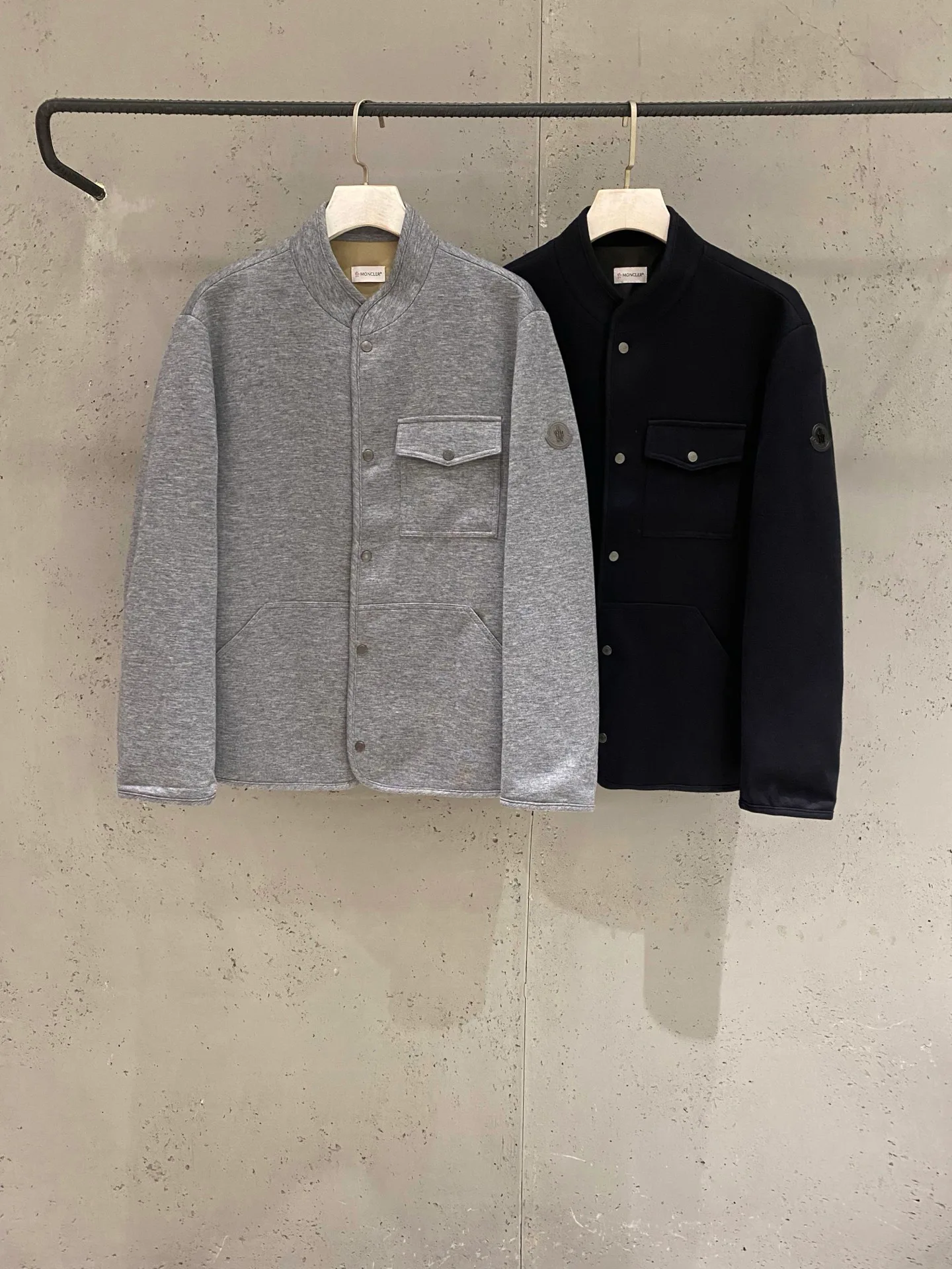 Men's Jackets And Down Jackets MONCLER 17938030