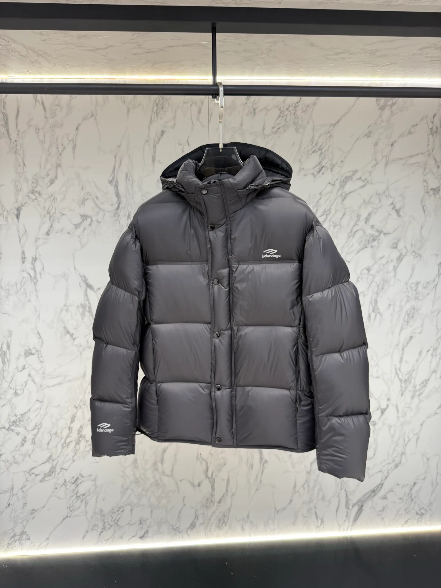 Men's Jackets And Down Jackets BALENCIAGA 18387728