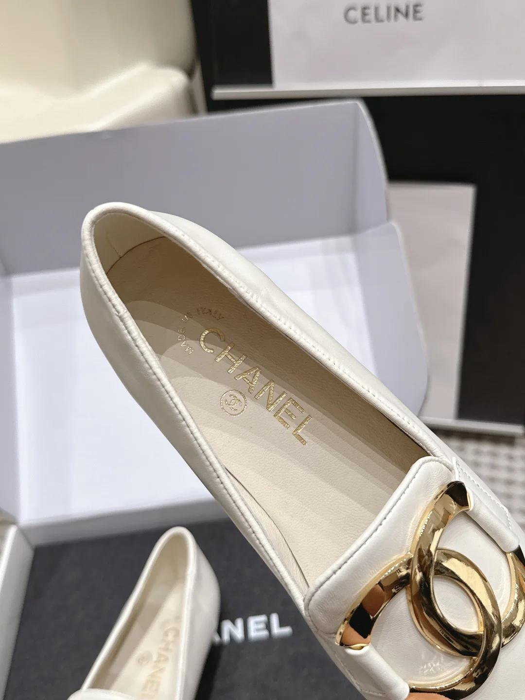 Women's Loafers And Moccasins CHANEL 17421361