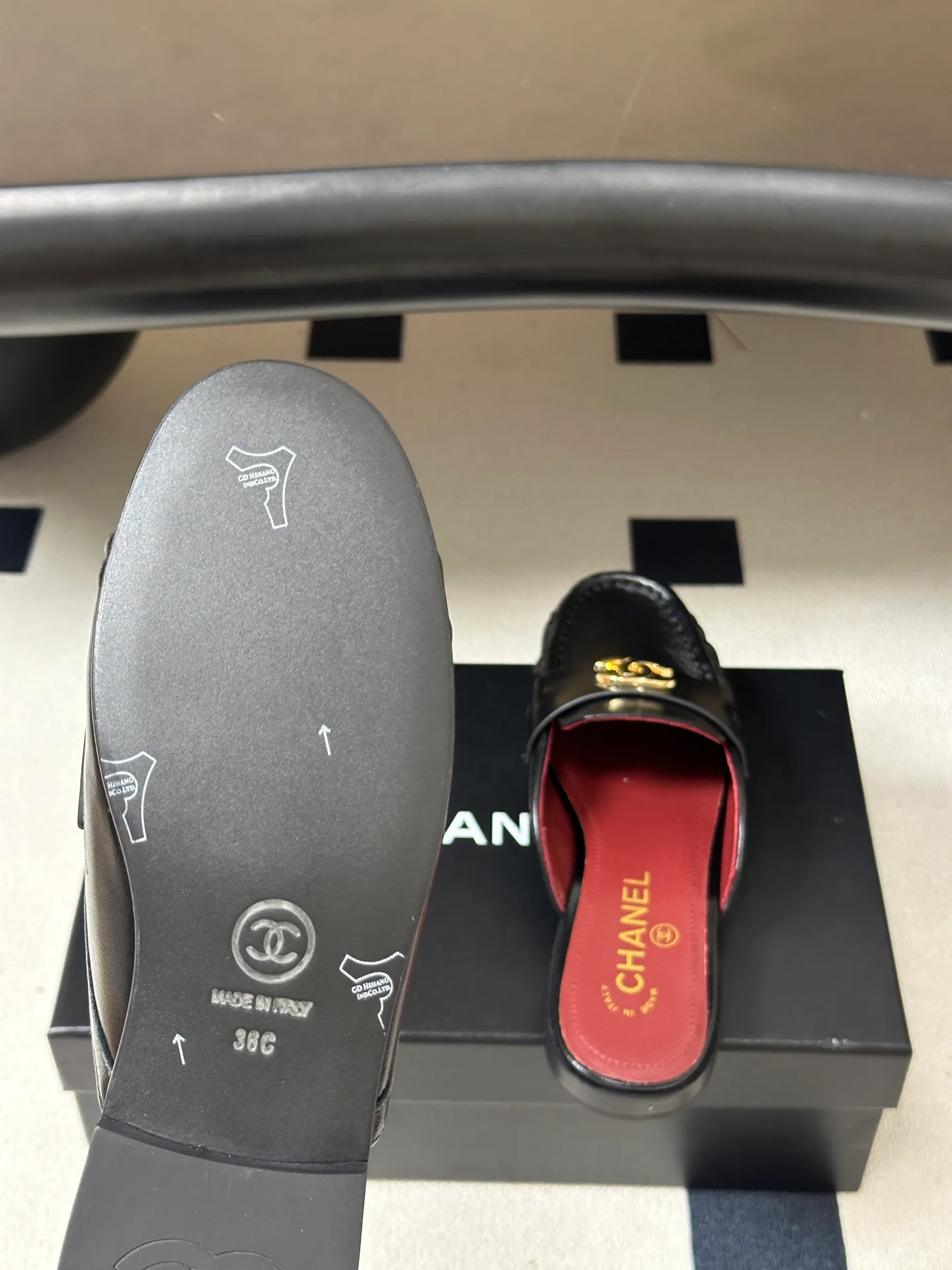 Women's Mules And Clogs CHANEL 17338454