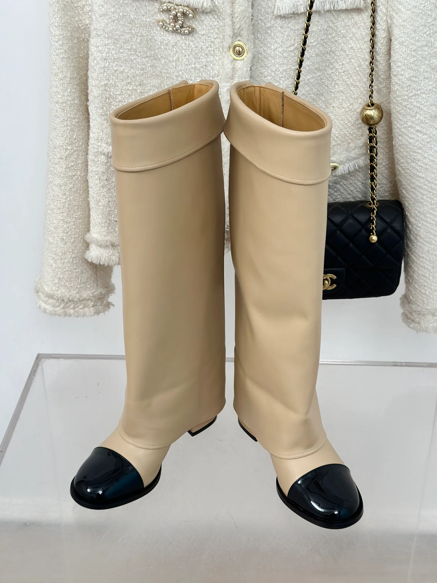 Women's Boots CHANEL 18154386