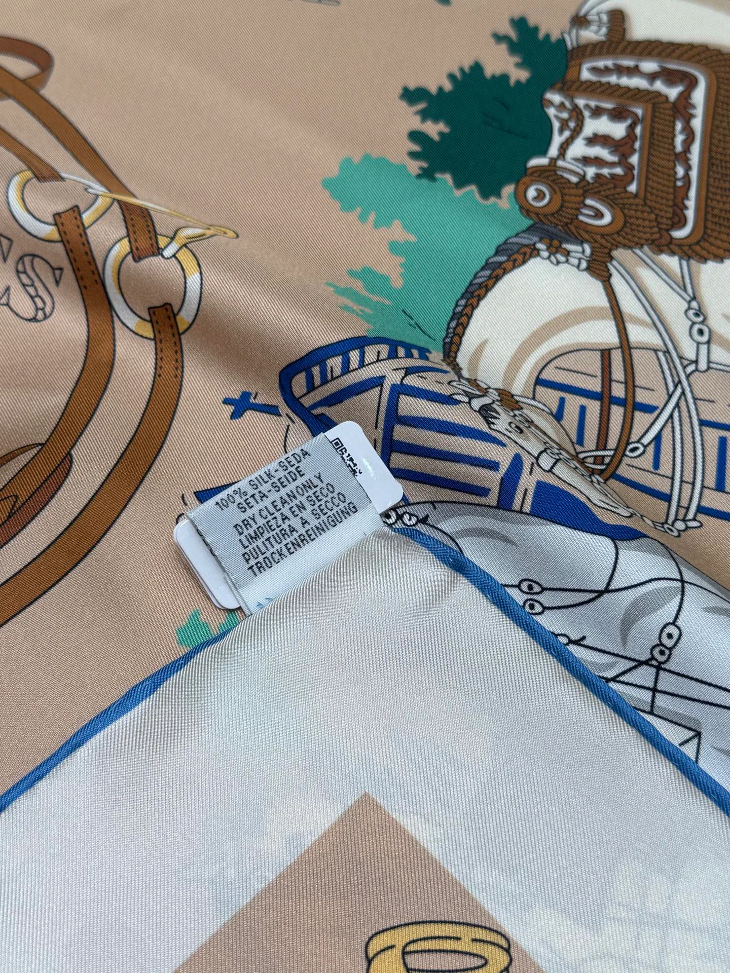 Scarves HERMES 17099217