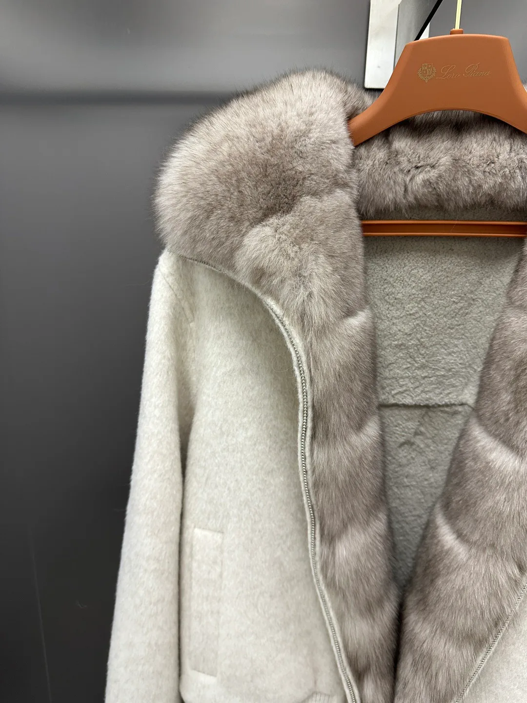 Women's Jackets And Down Jackets LORO PIANA 18226697