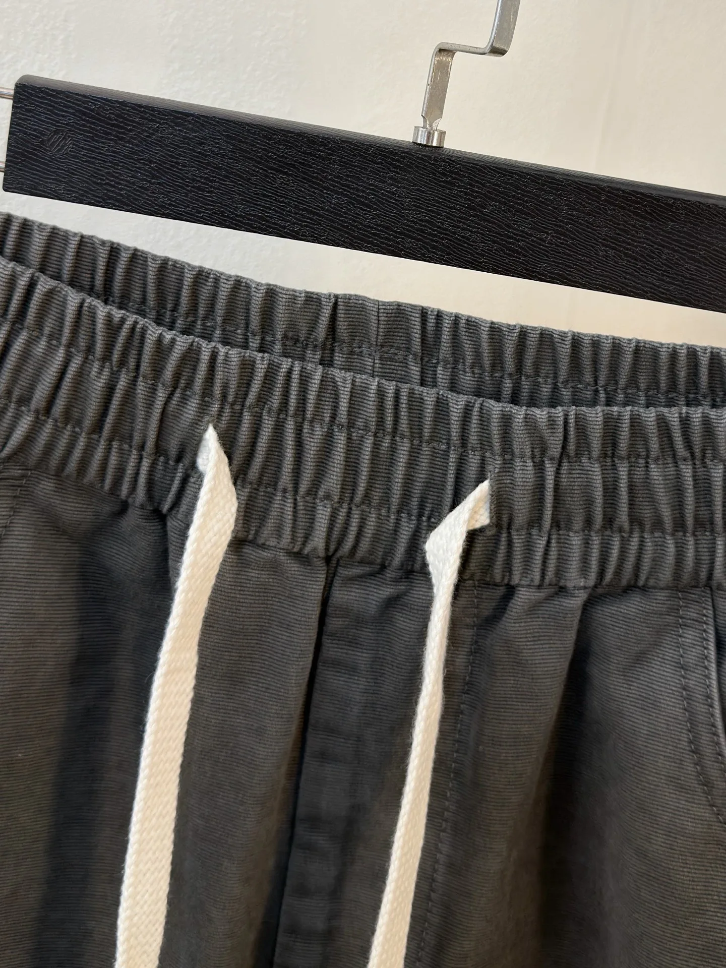 Men's Shorts LOUIS VUITTON 18296360