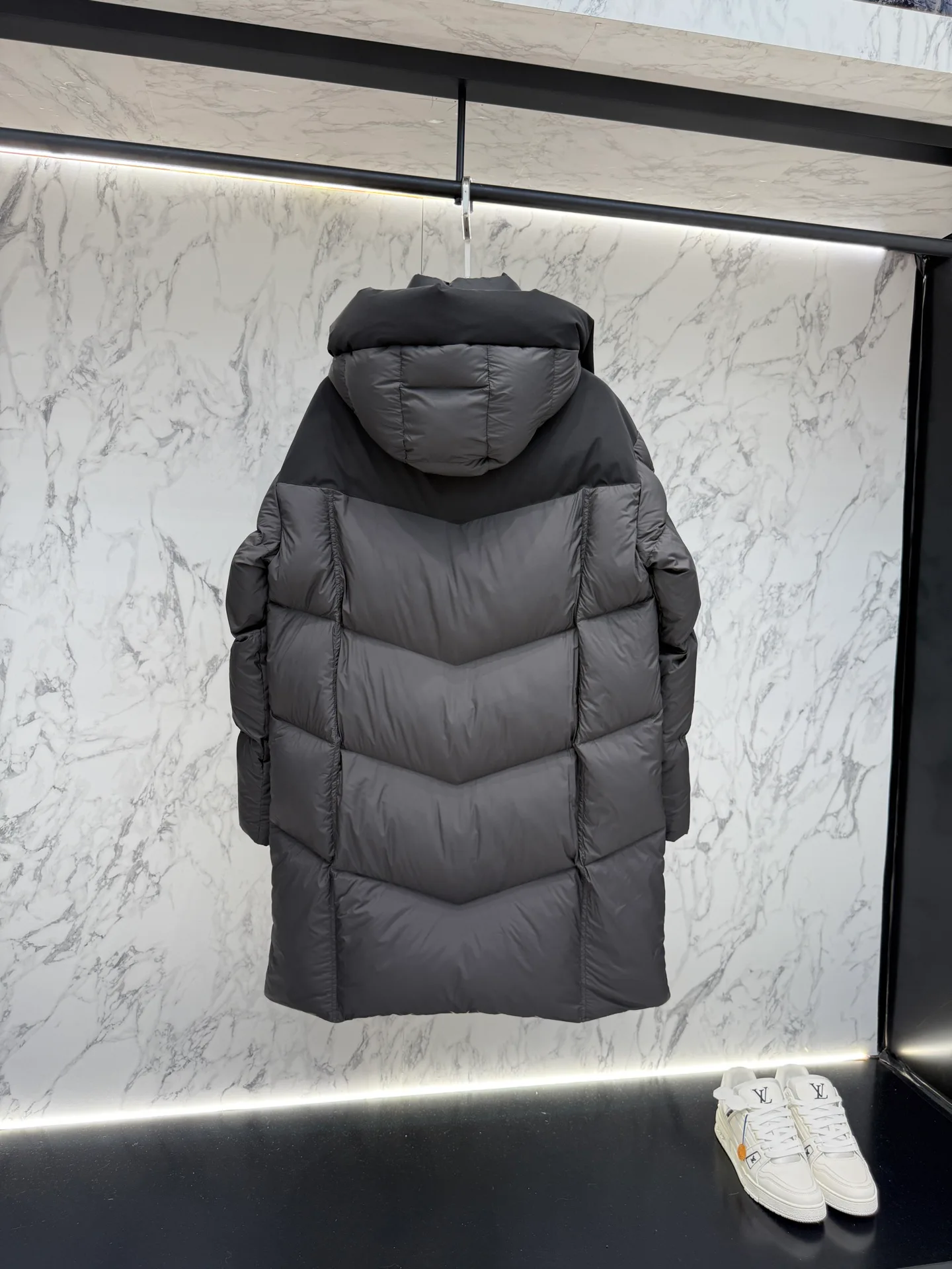 Men's Jackets And Down Jackets MONCLER 17886135