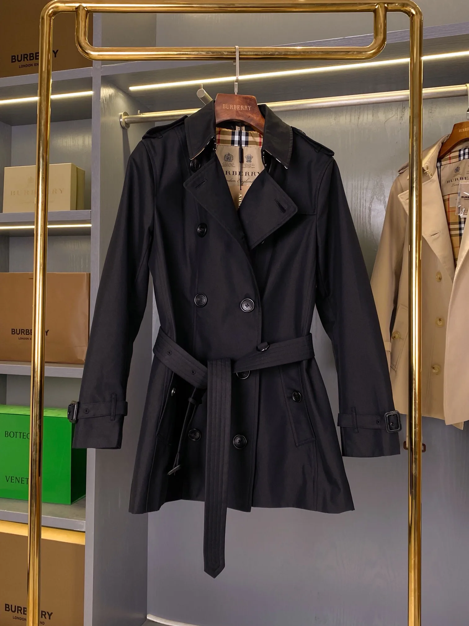 Women's Trench Coats BURBERRY 18512885
