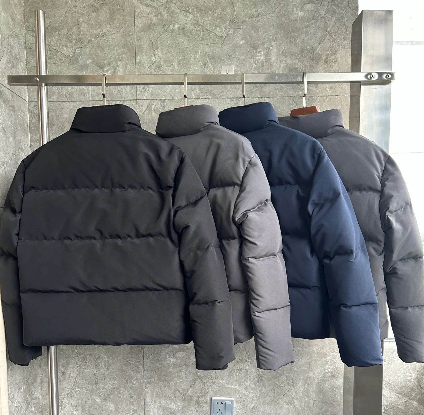 Men's Jackets And Down Jackets CANADA GOOSE 18007325