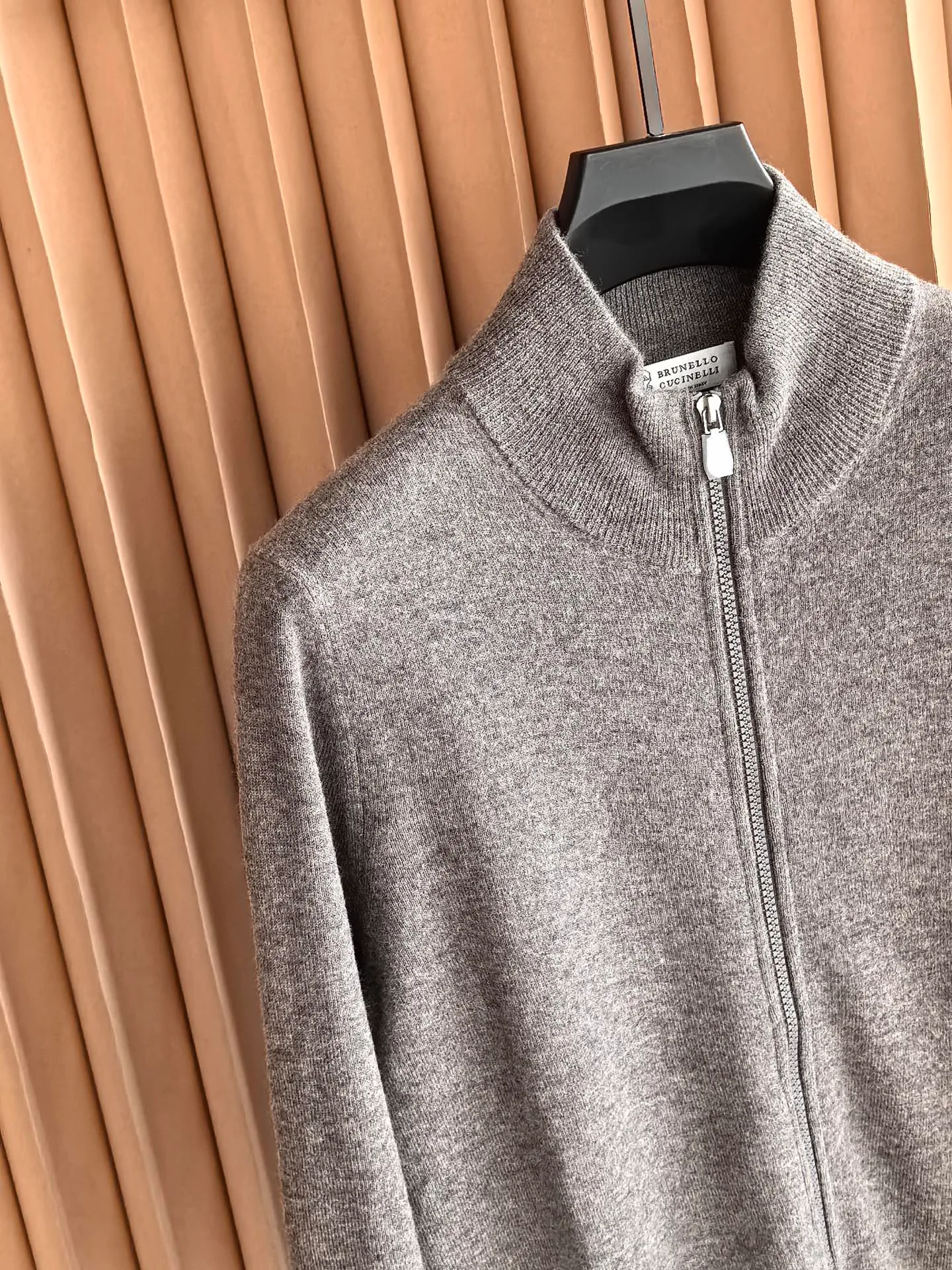 Men's Jumpers And Sweaters BRUNELLO CUCINELLI 17845118