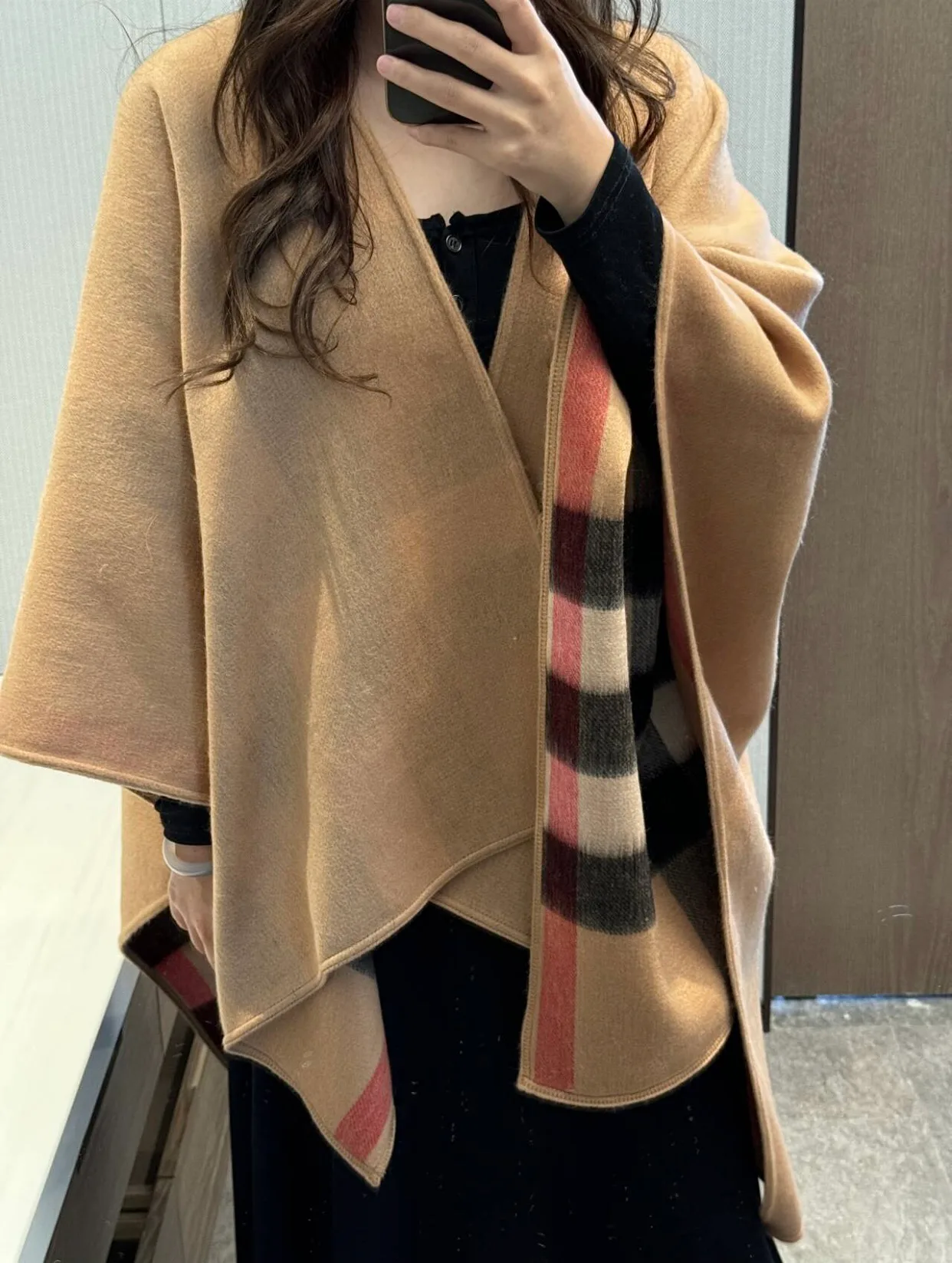 Women's Coats BURBERRY 18105585