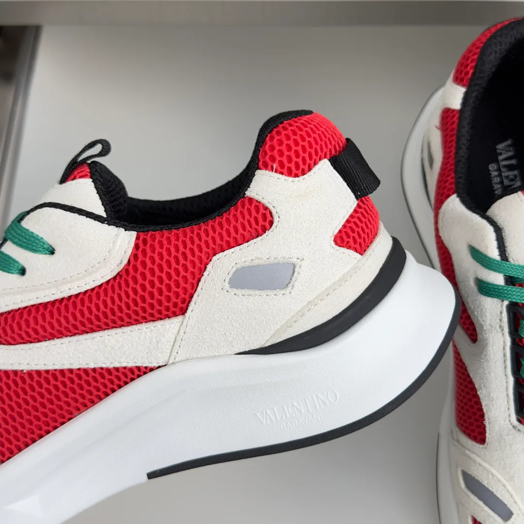 Men's Sneakers VALENTINO 17603084