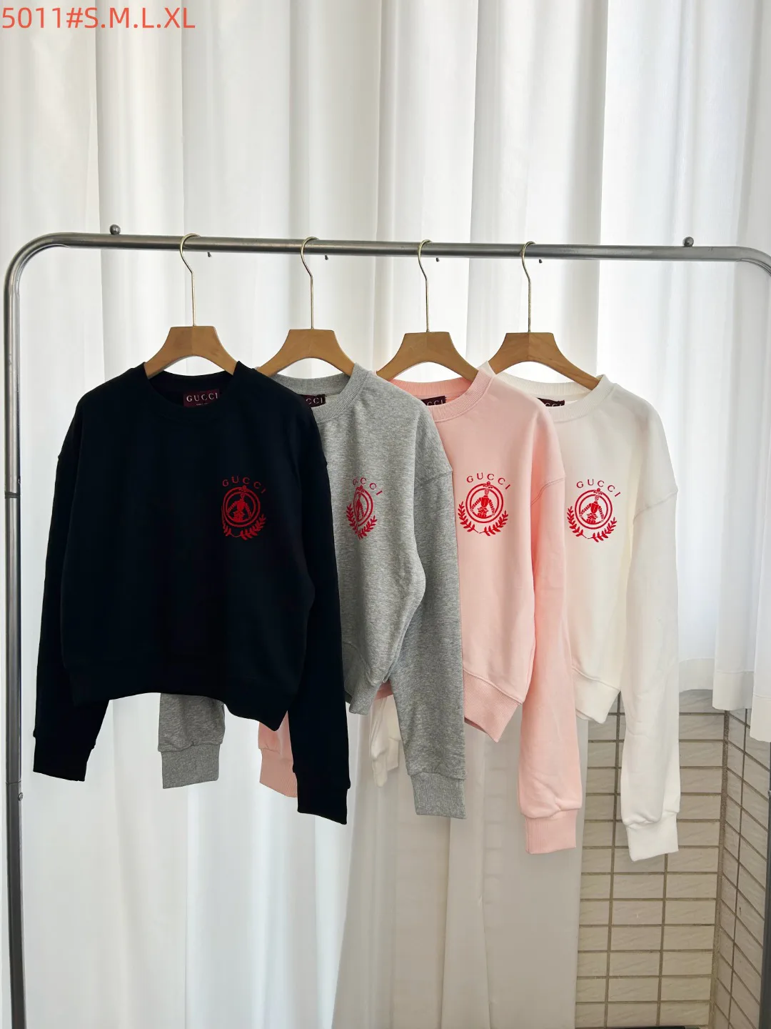 Women's Sweatshirts And Hoodies GUCCI 18263448
