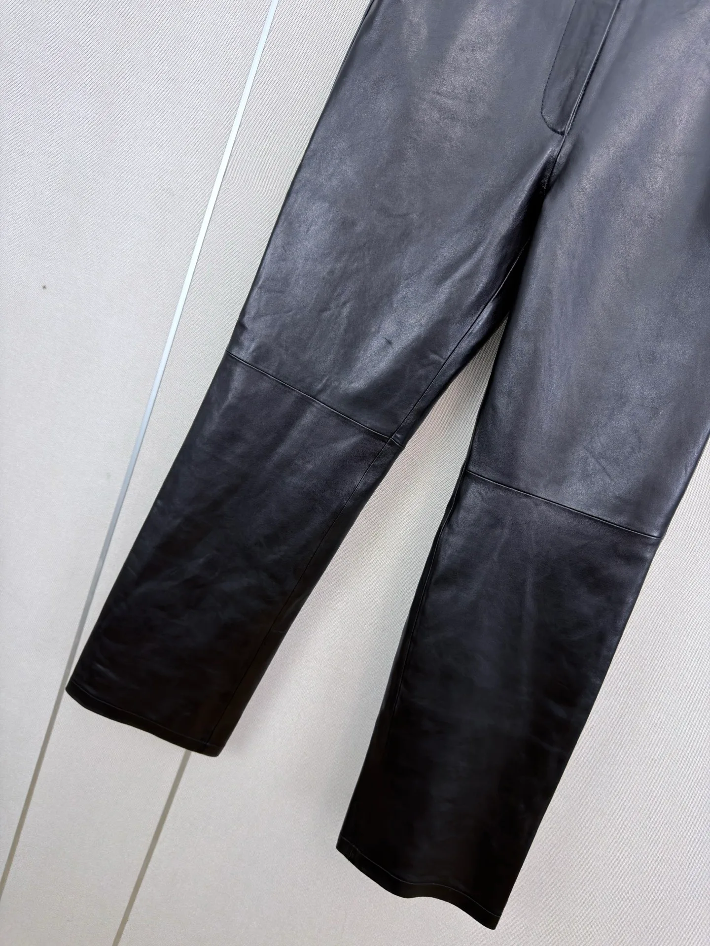 Women's Trousers CHANEL 18023484
