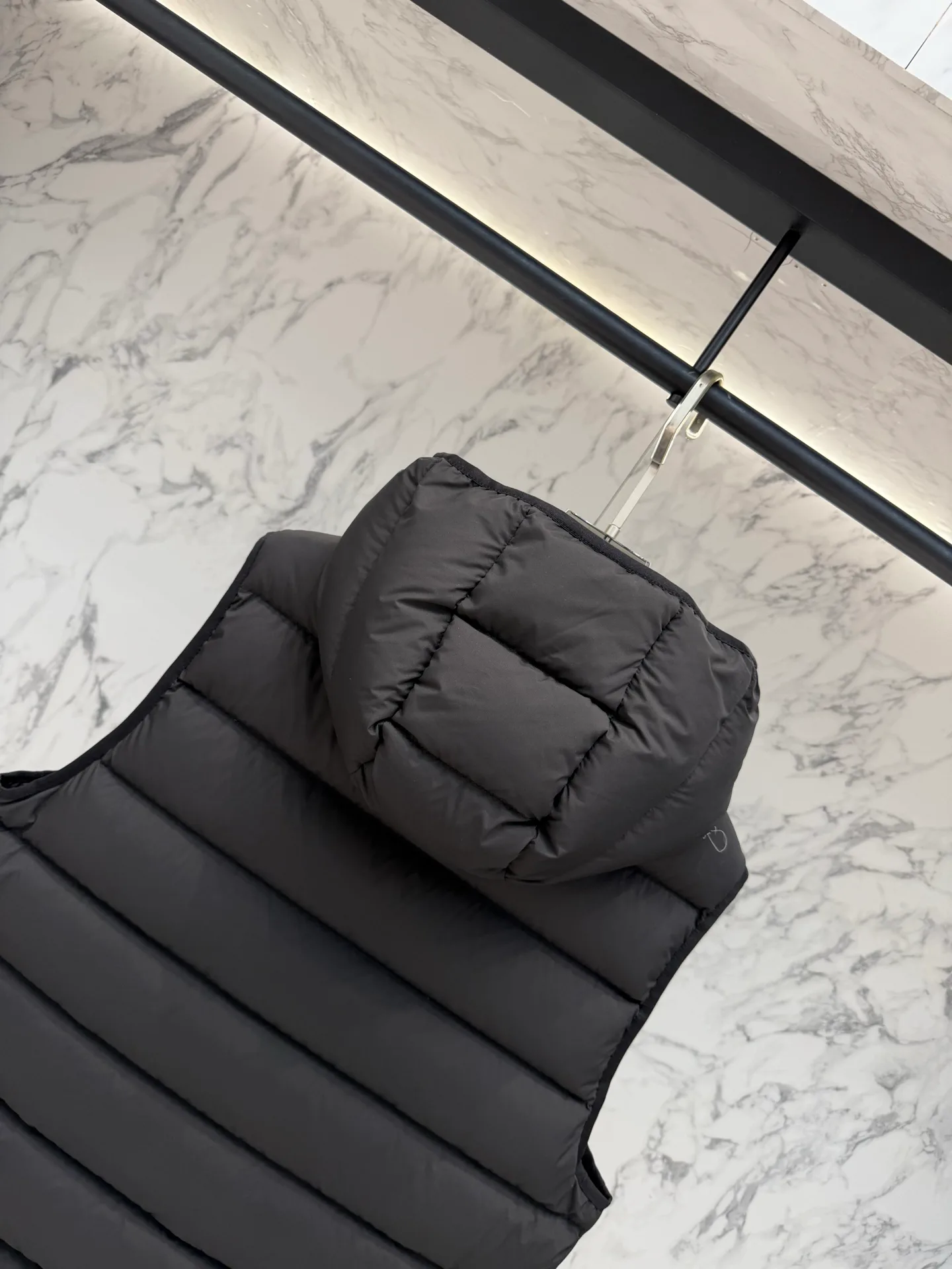 Куртки И Пуховики Мужские Moncler 18681339