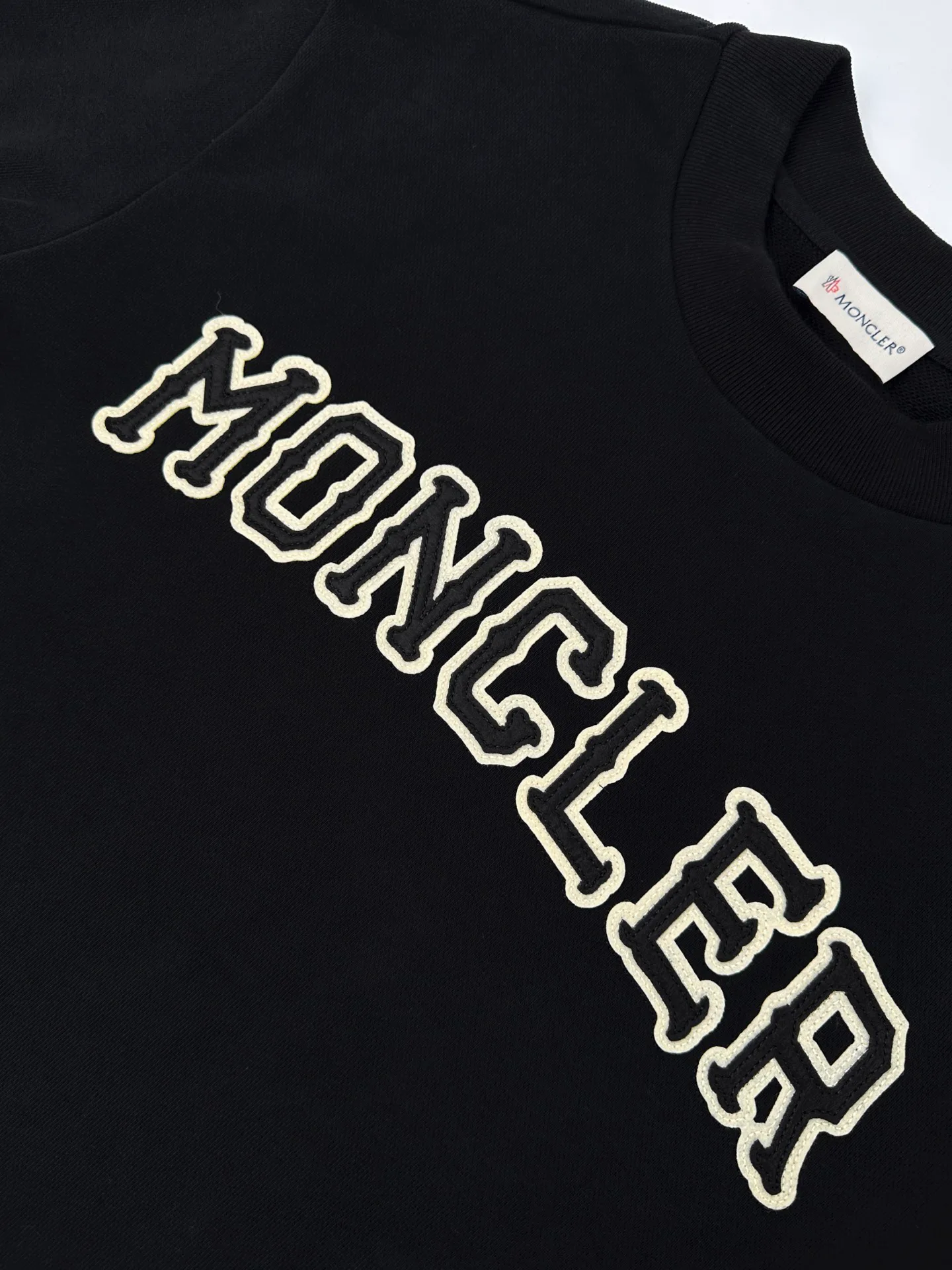 Men's Sweatshirts And Hoodies MONCLER 18178953