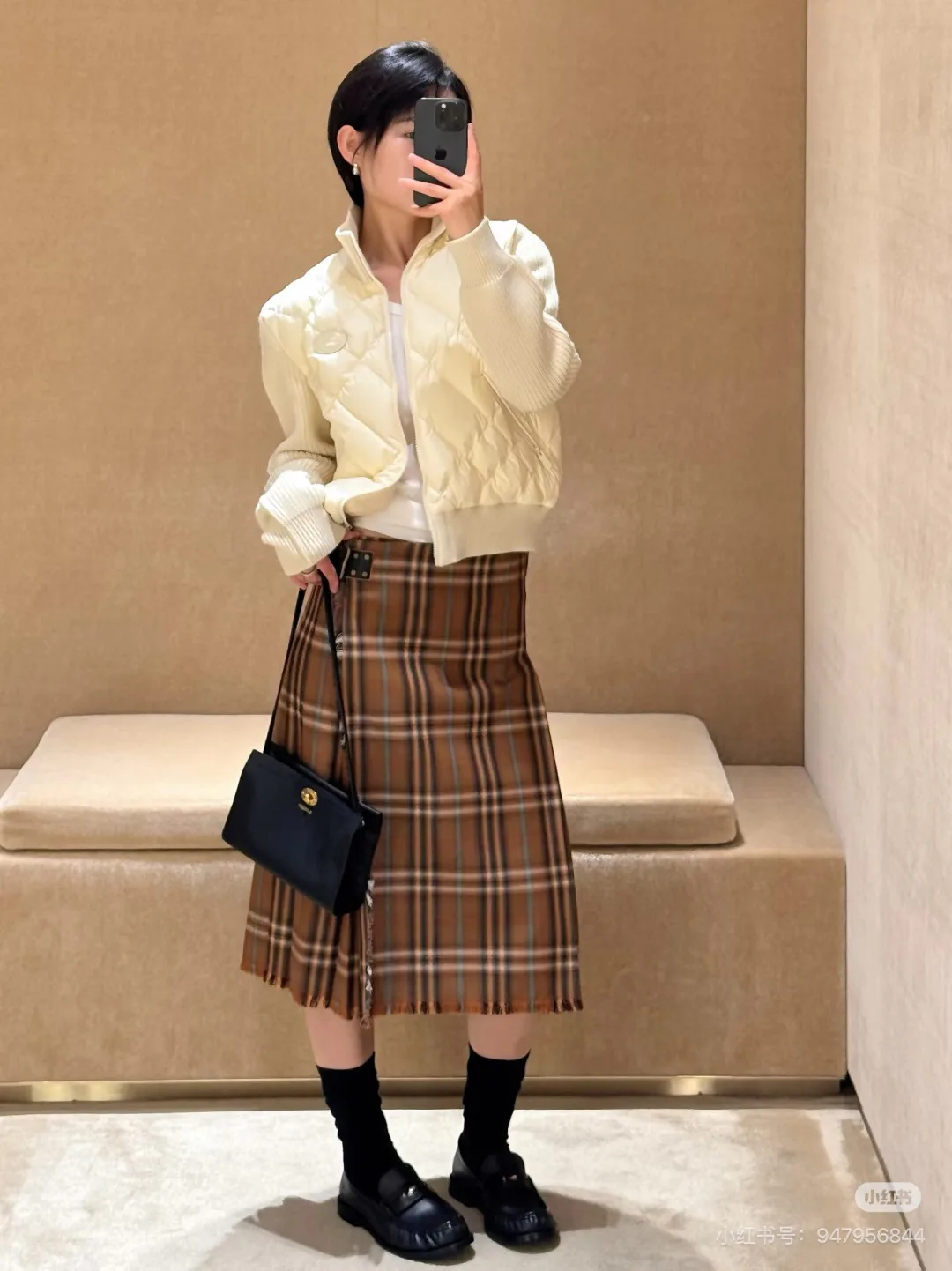 Women's Jackets And Down Jackets BURBERRY 17890722