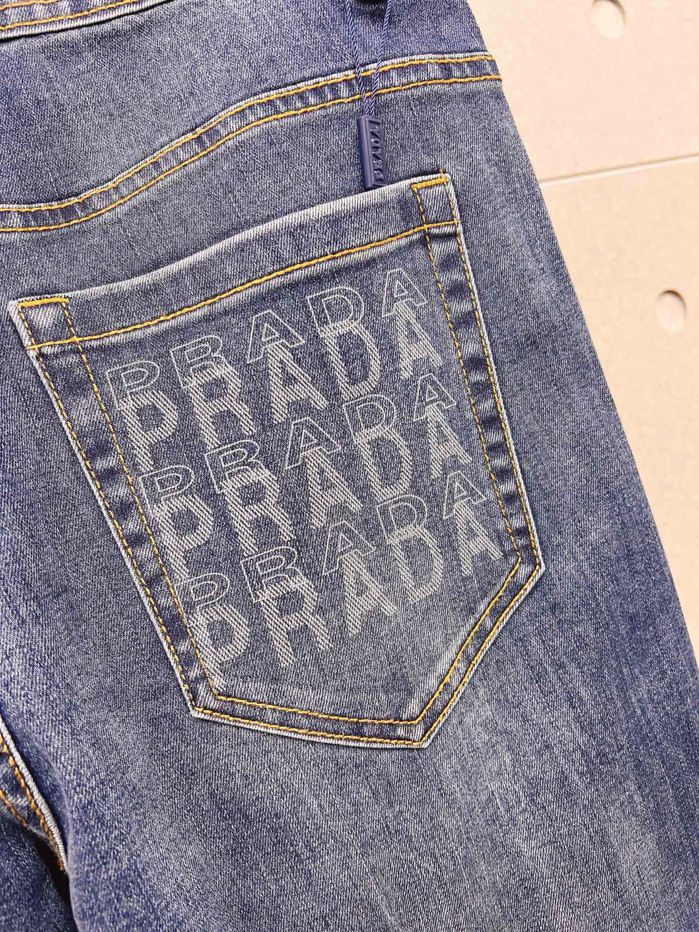 Men's Jeans PRADA 18098425