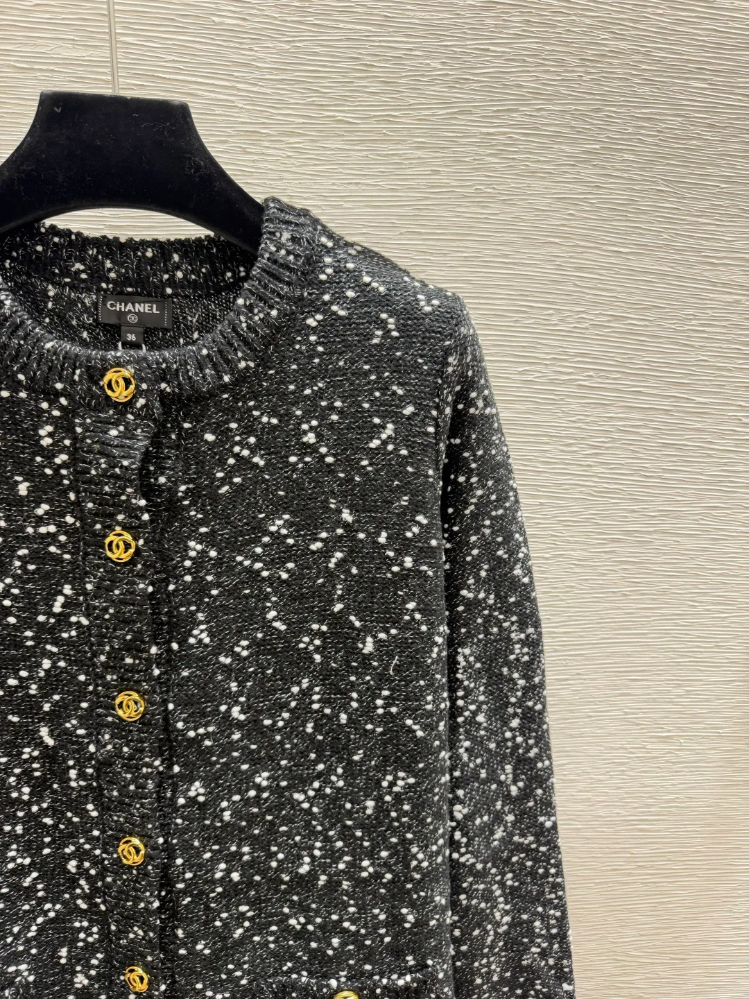 Women's Jumpers And Sweaters CHANEL 18534600