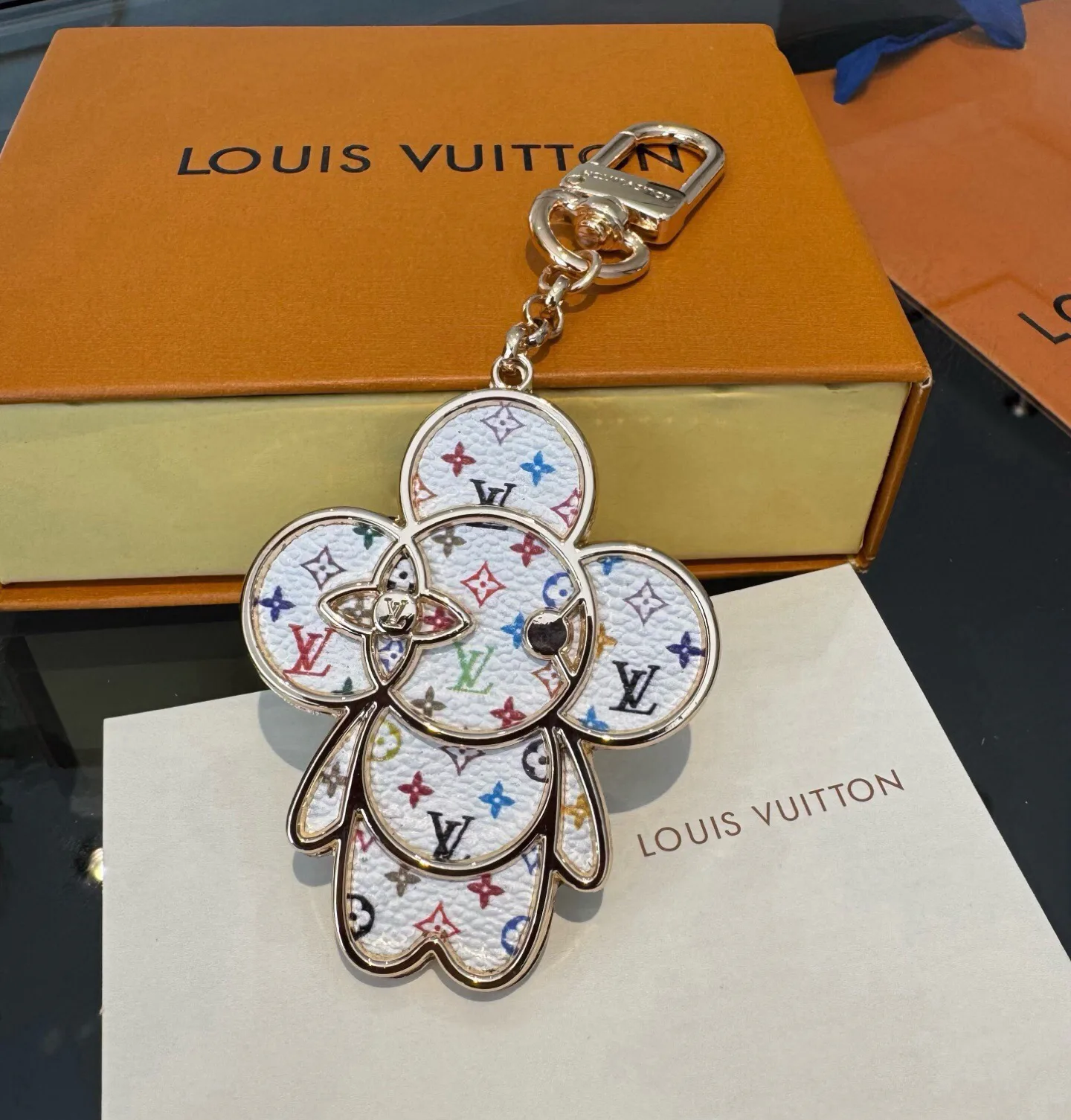 Key Cases LOUIS VUITTON 18013325