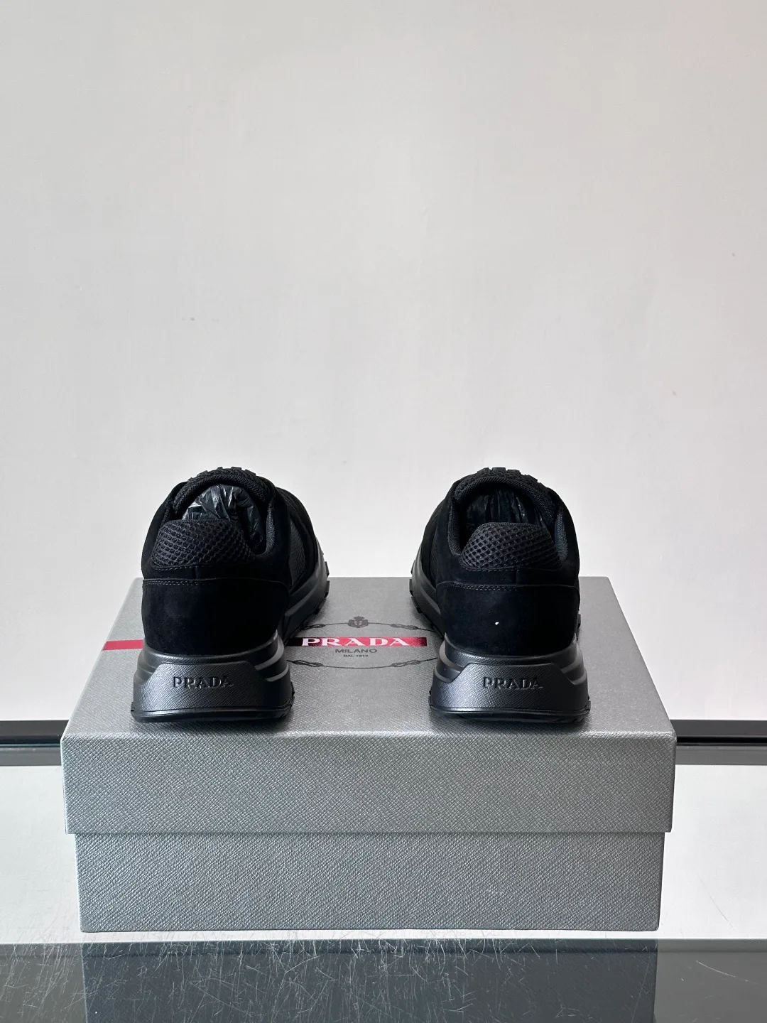 Men's Sneakers PRADA 18102650