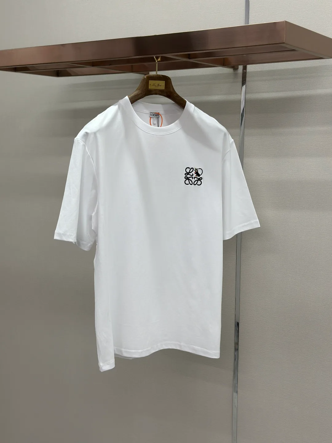 Women's T-Shirts LOEWE 18191137
