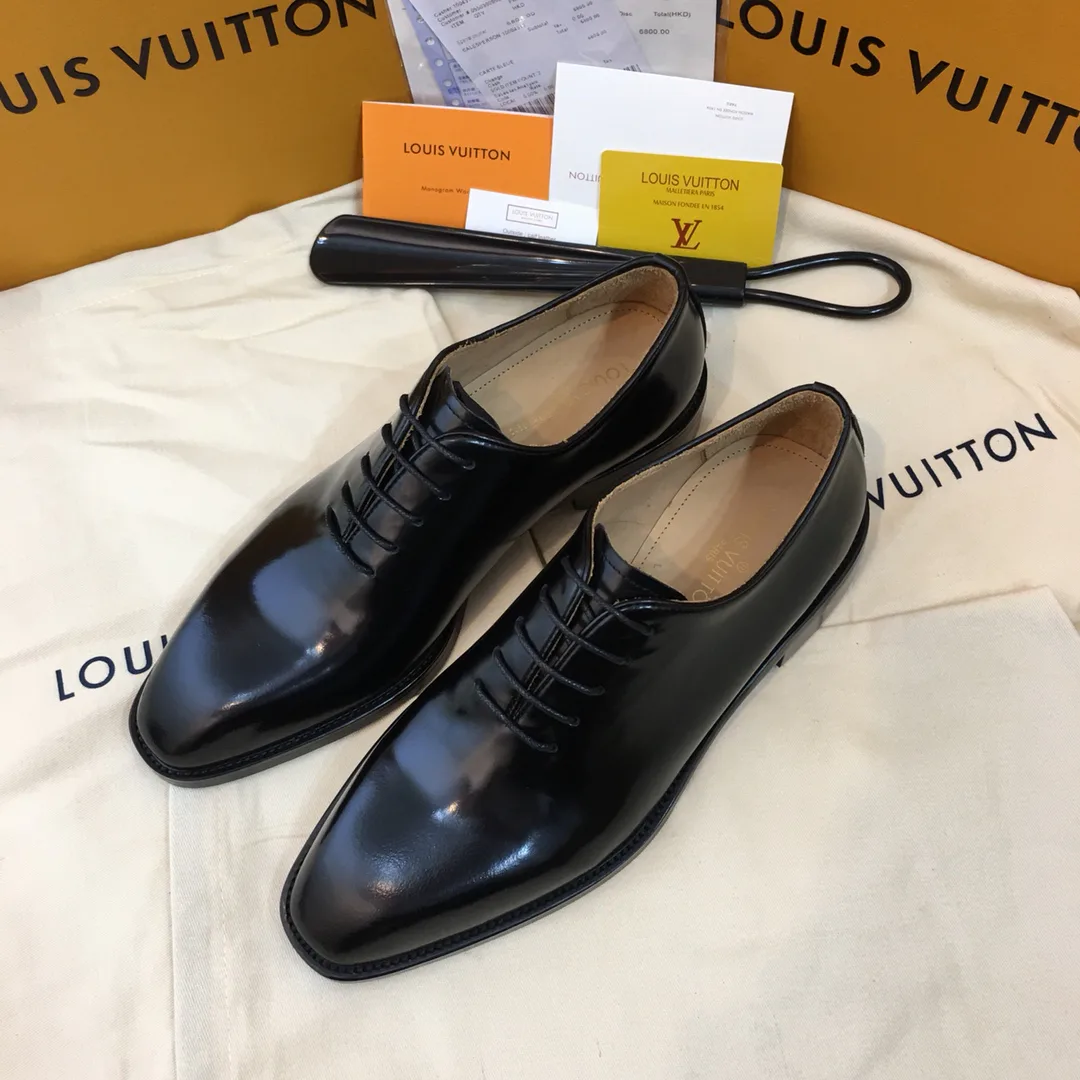 Men's Loafers And Dress Shoes LOUIS VUITTON 17955347