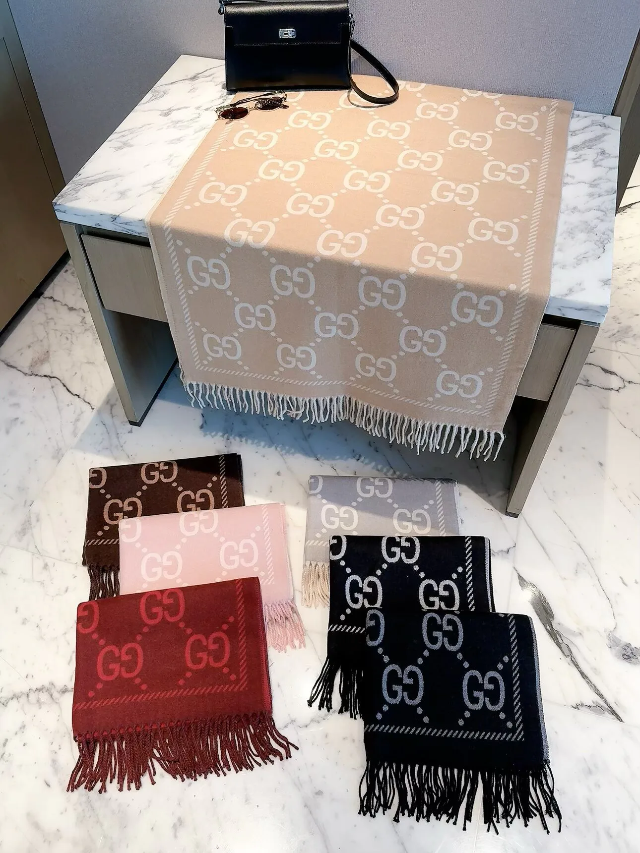 Scarves GUCCI 18322524
