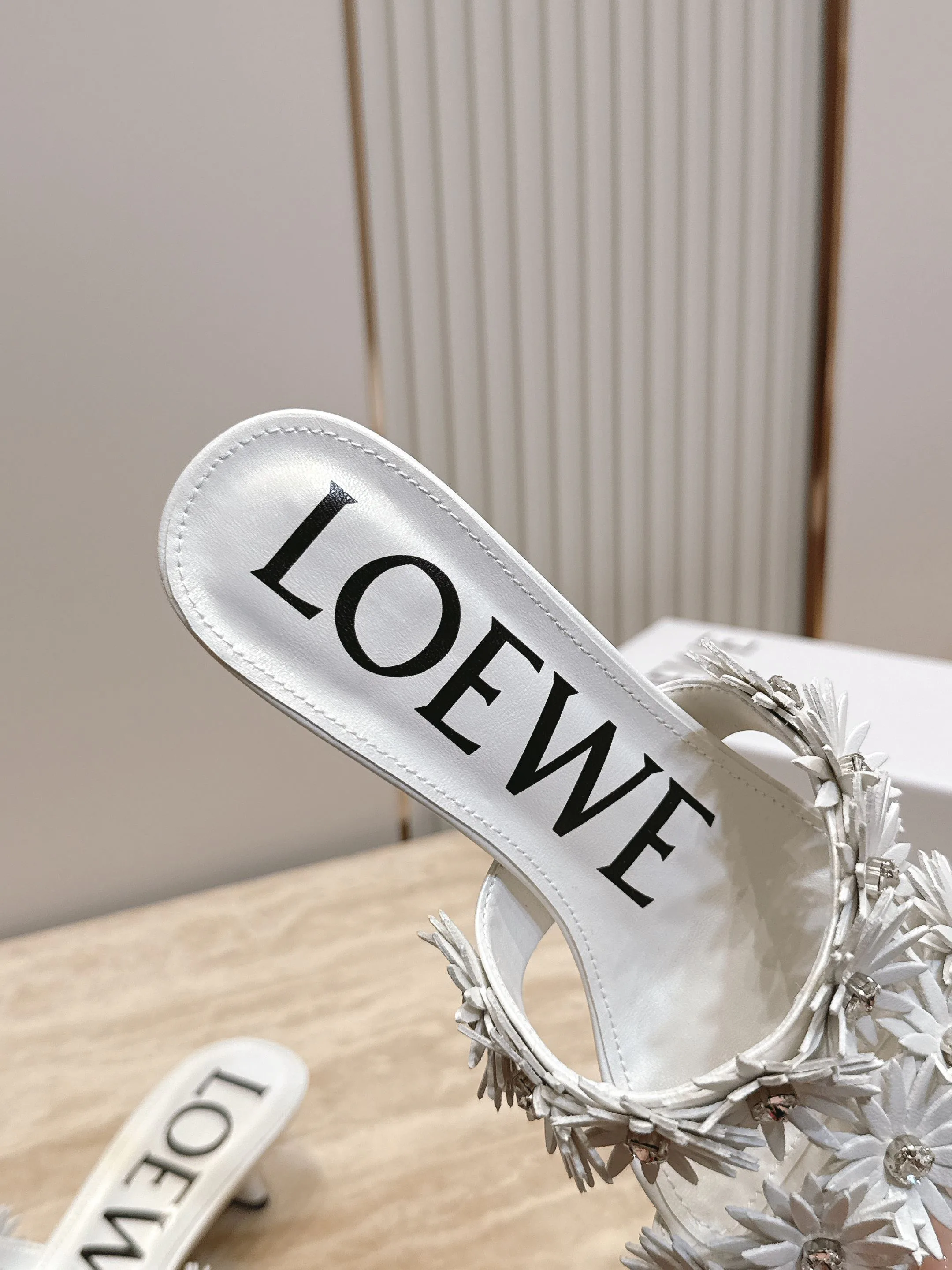 Women's Open-Toe Sandals LOEWE 17543038