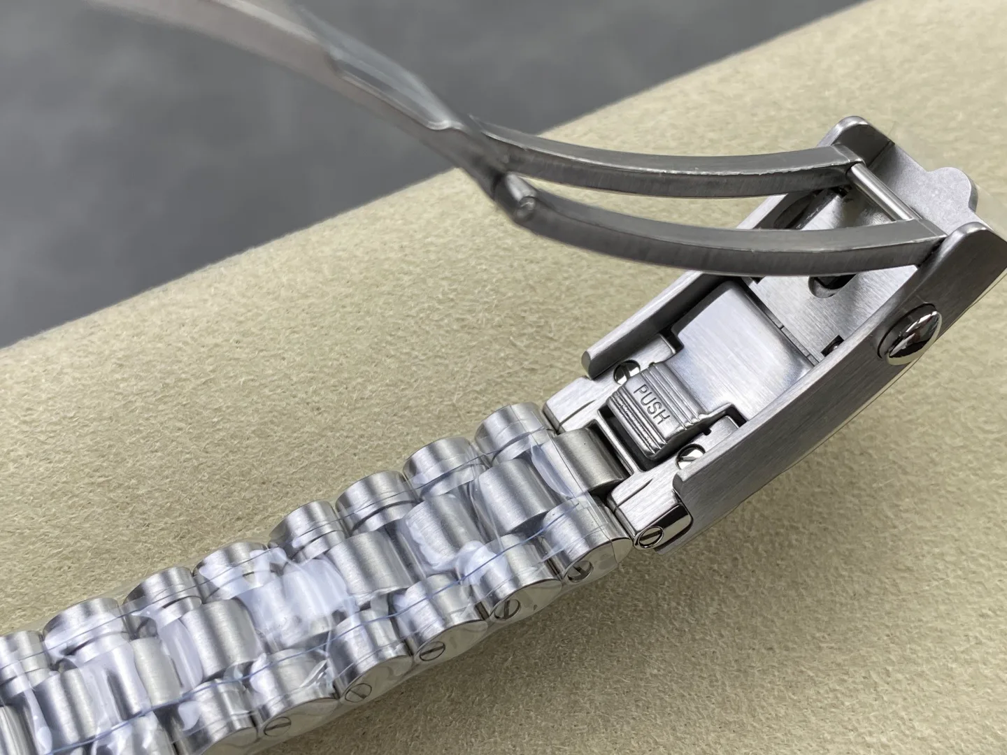 Men's Watches OMEGA 17864275