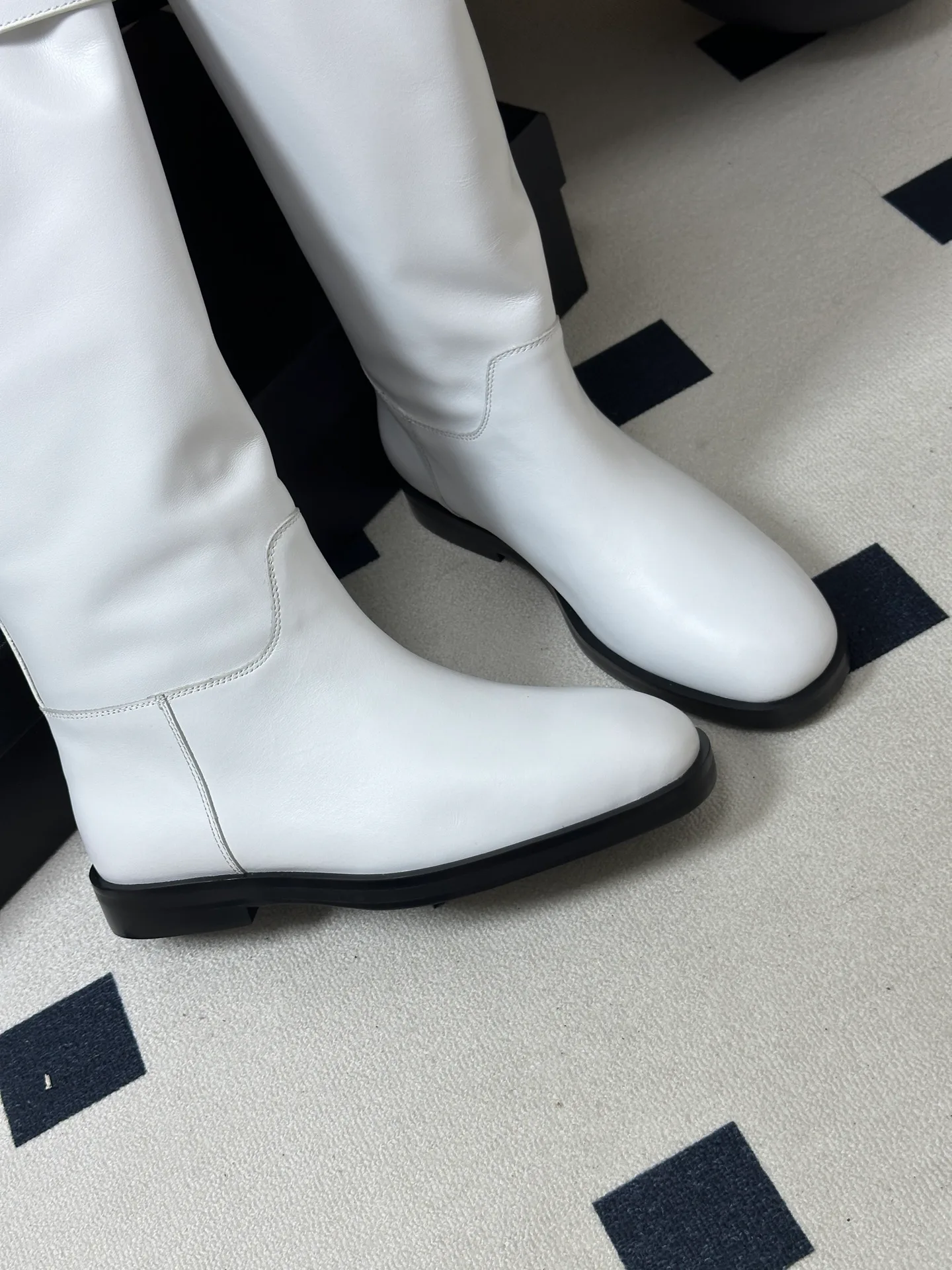Women's Boots CHANEL 18049460