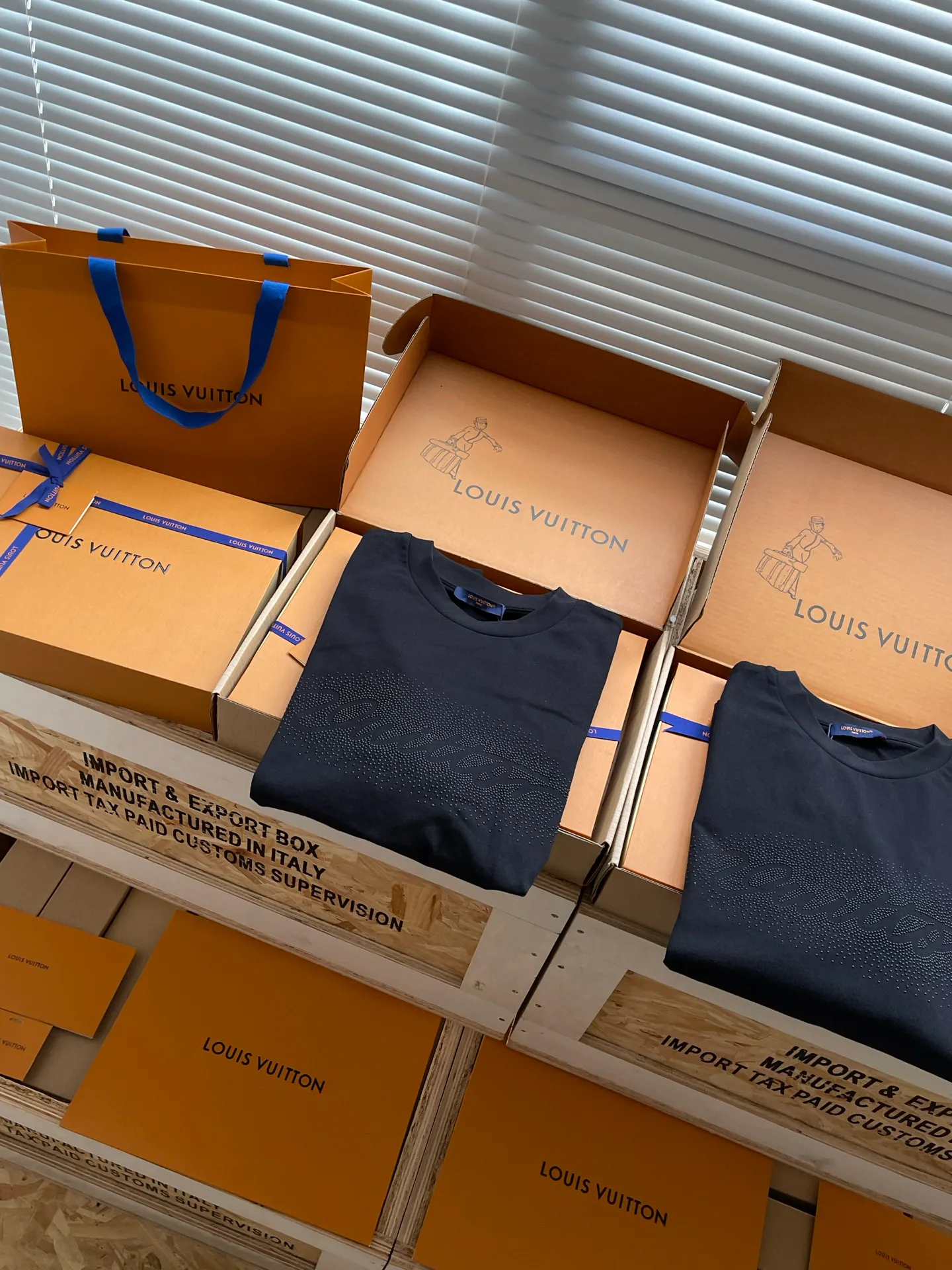 Men's T-Shirts LOUIS VUITTON 18414098
