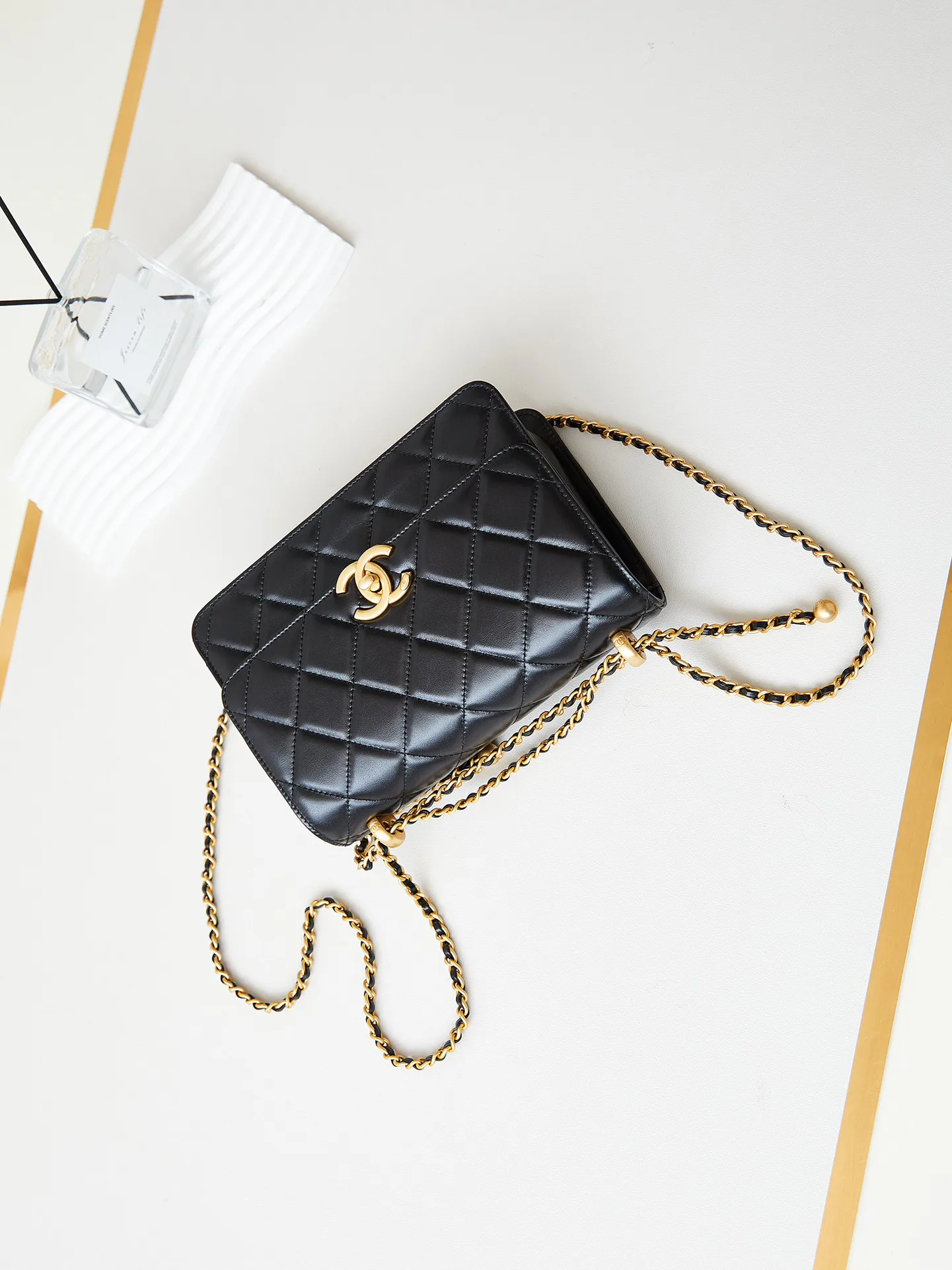 Women's Classic Handbags CHANEL 18065764