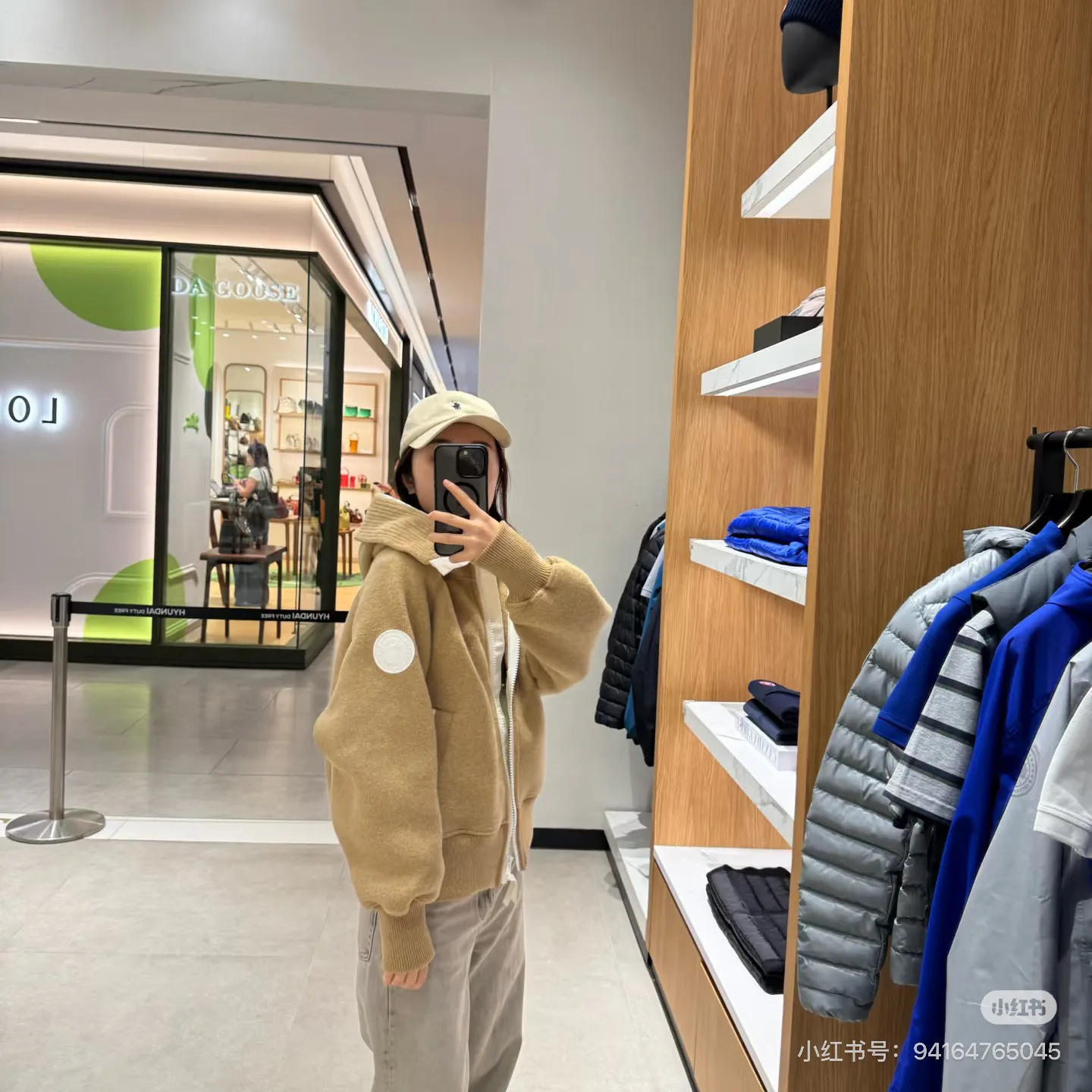 Women's Jackets And Down Jackets CANADA GOOSE 17998642