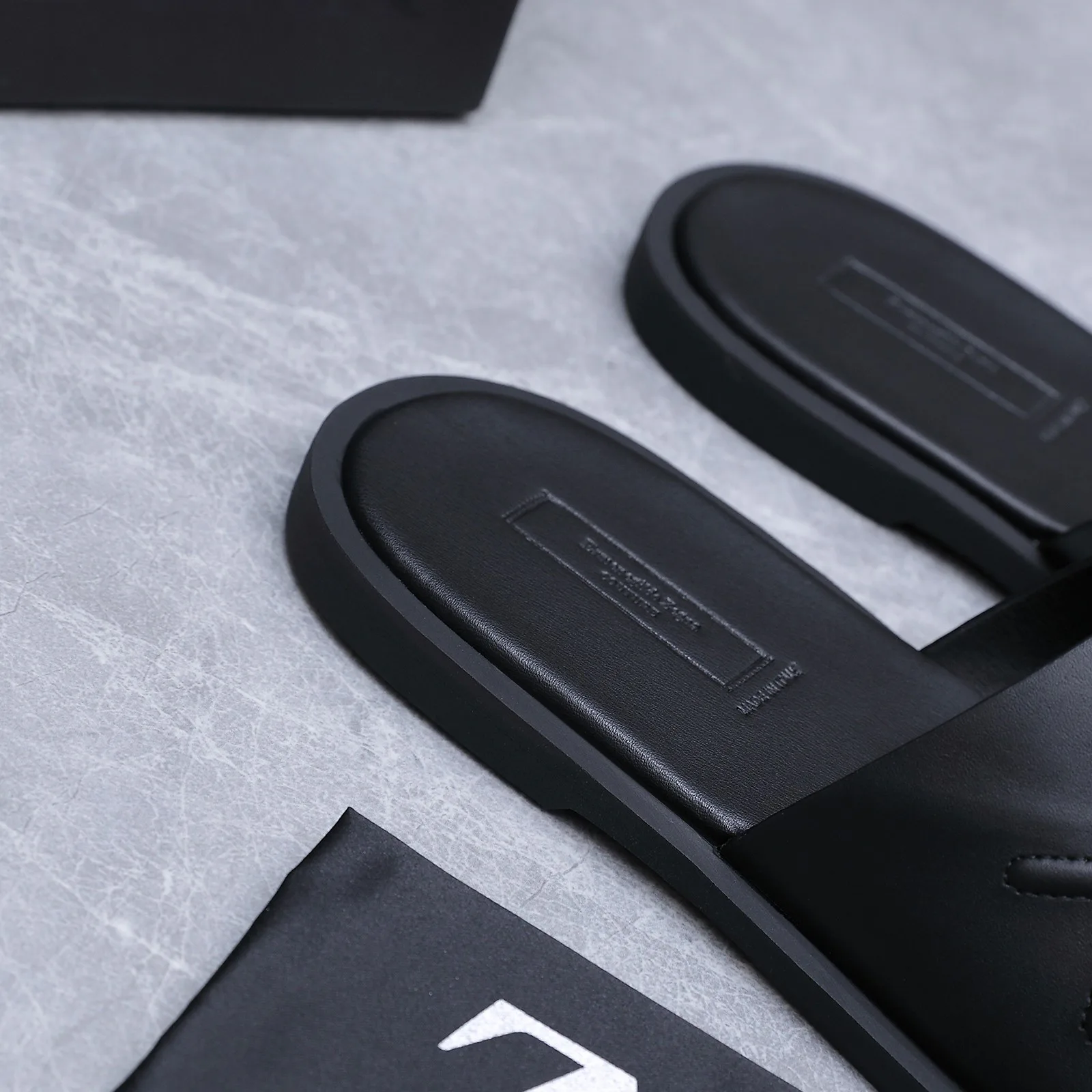 Men's Flip-Flops ZEGNA 17514993
