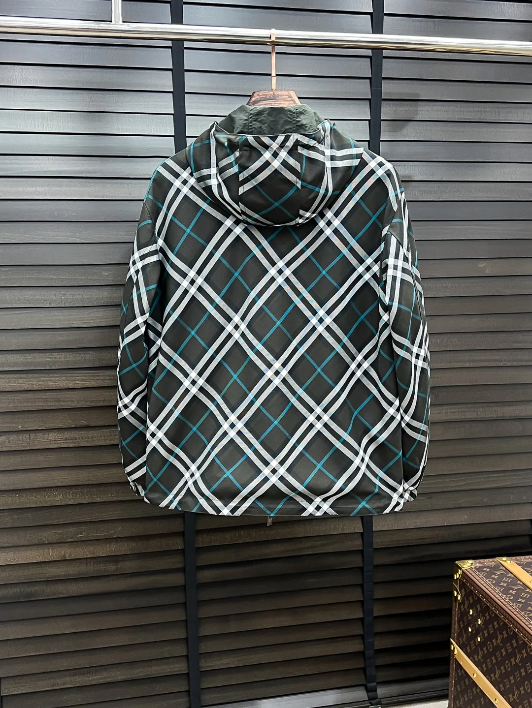 Men's Jackets And Down Jackets BURBERRY 18555531