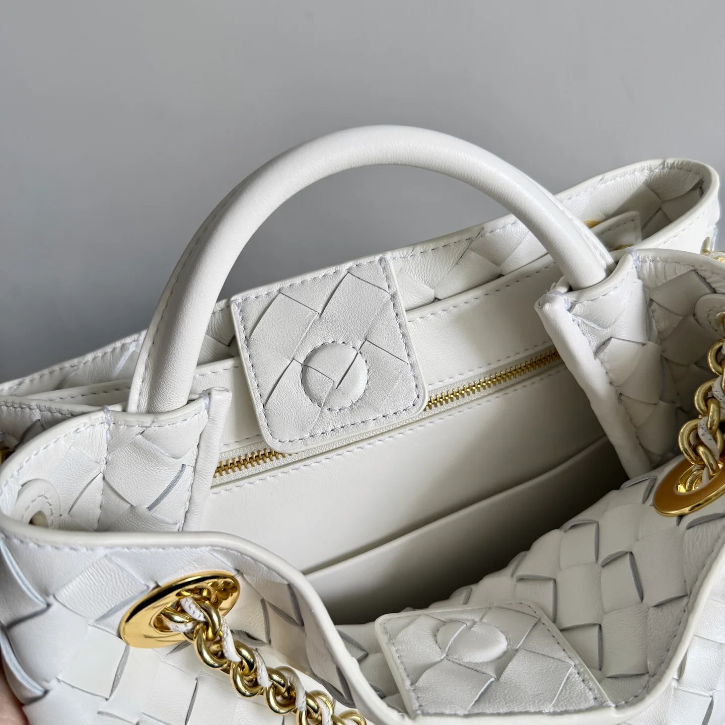 Women's Classic Handbags BOTTEGA VENETA 17533393
