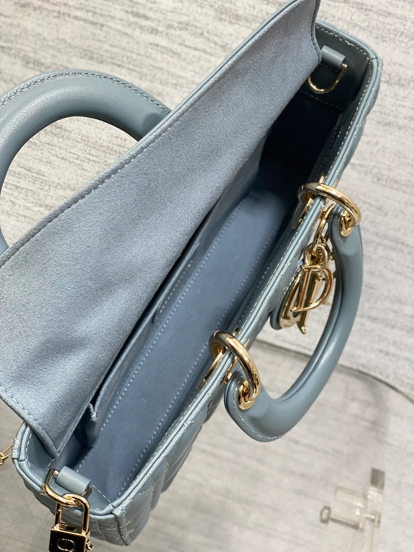 Women's Classic Handbags CHRISTIAN DIOR 17770427